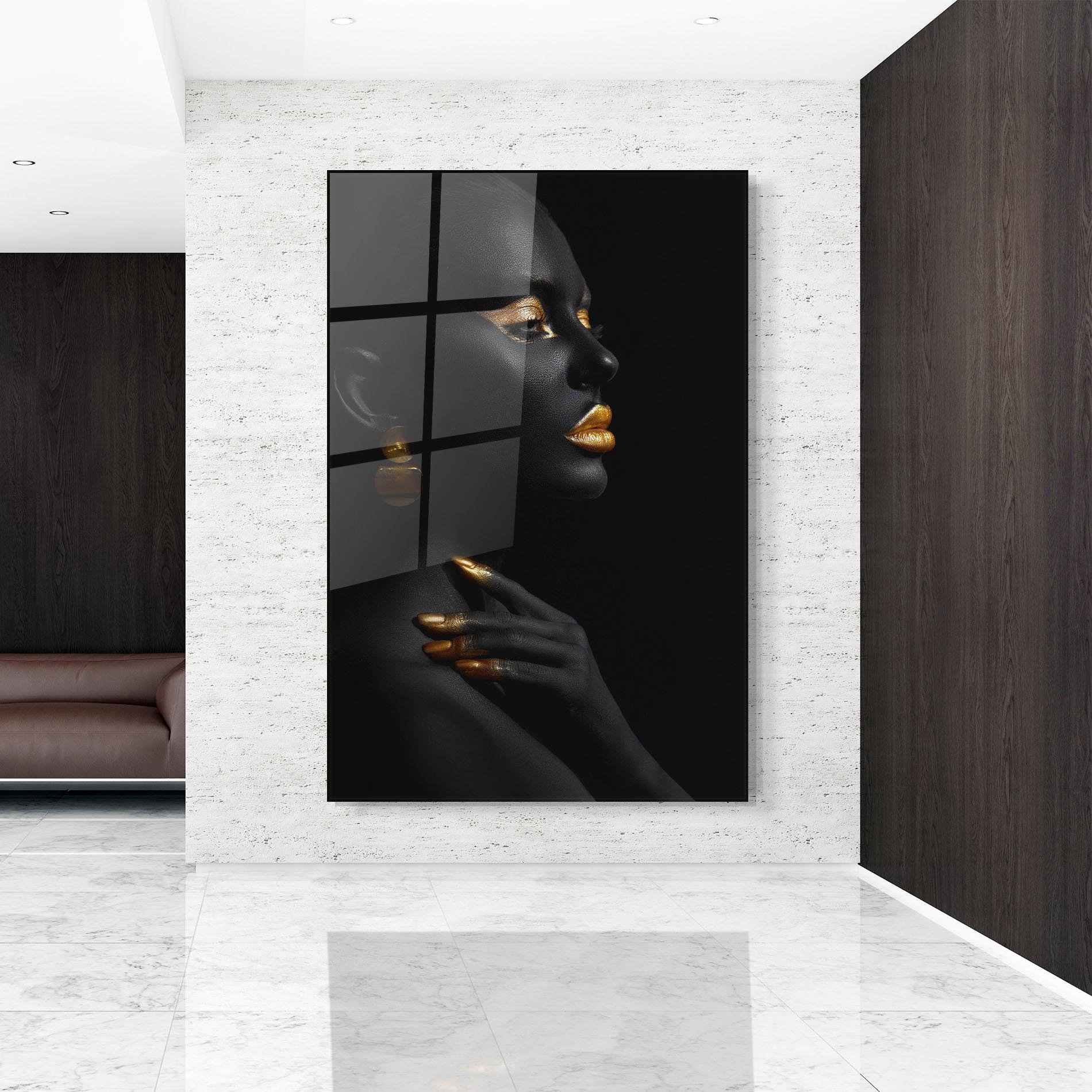 Glasbild Lips Gold Eyelids mockup 9