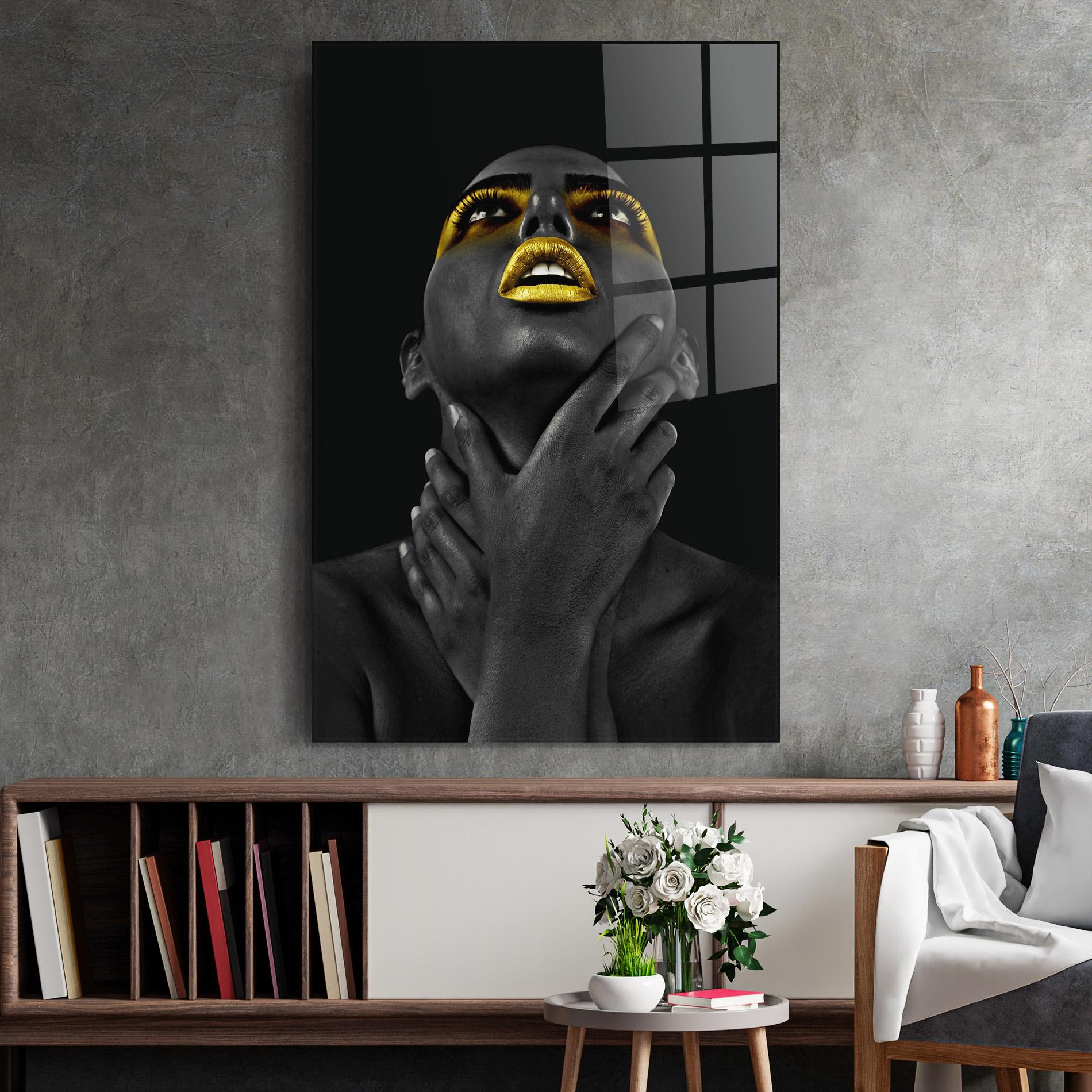 Glasbild Golden Lips Women mockup 2