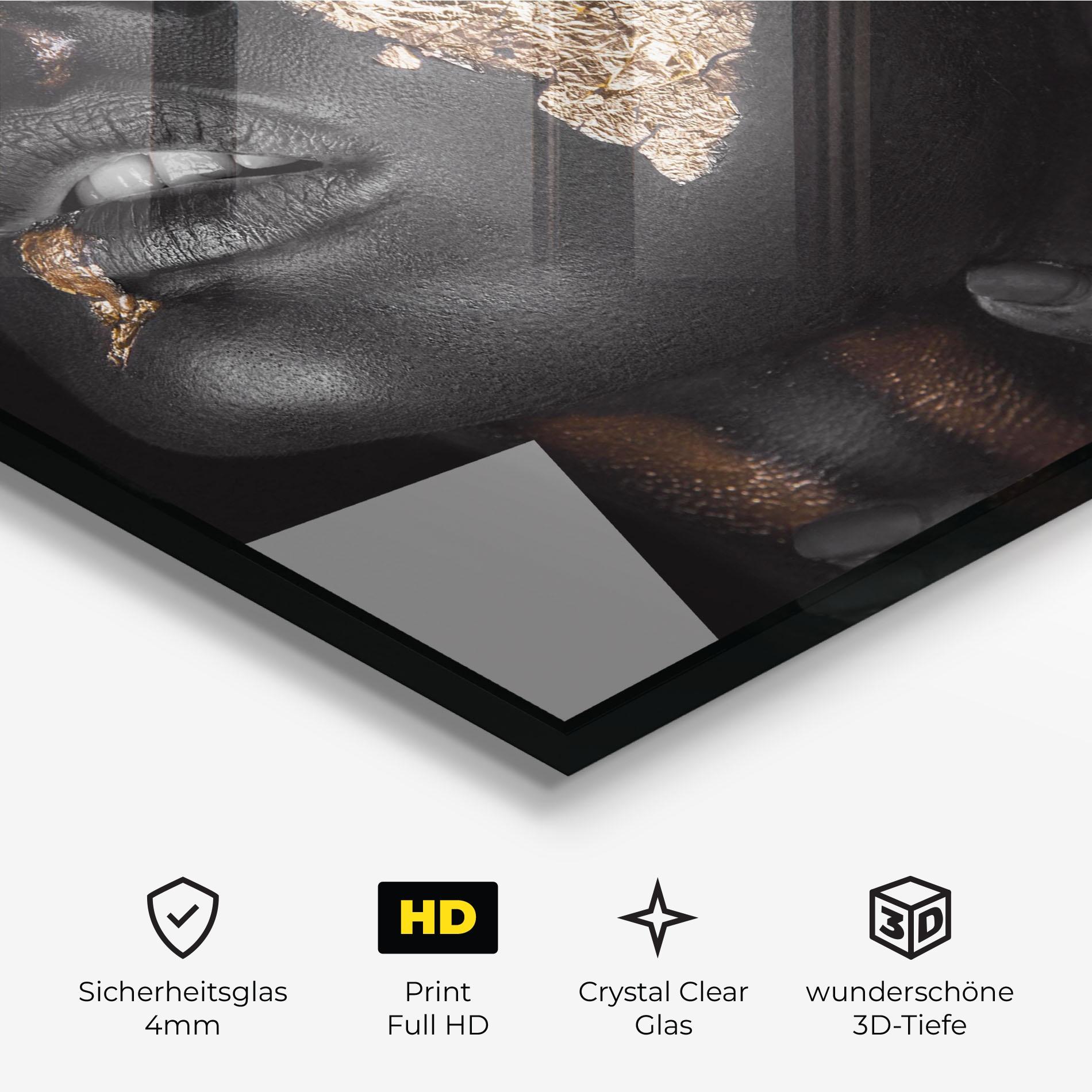 Glasbild Darkskinned Gold Art mockup 3