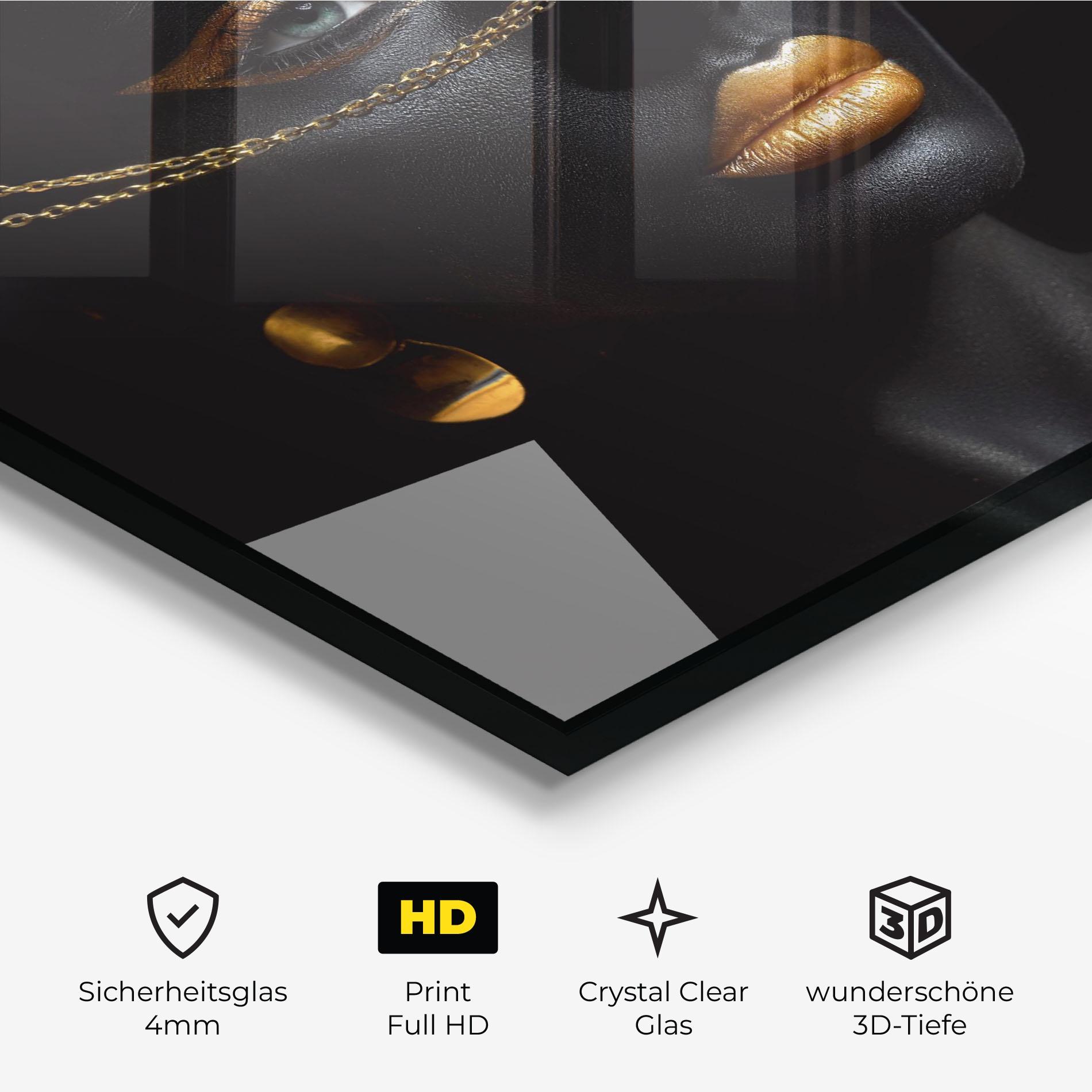 Glasbild Gold Chain Woman mockup 3