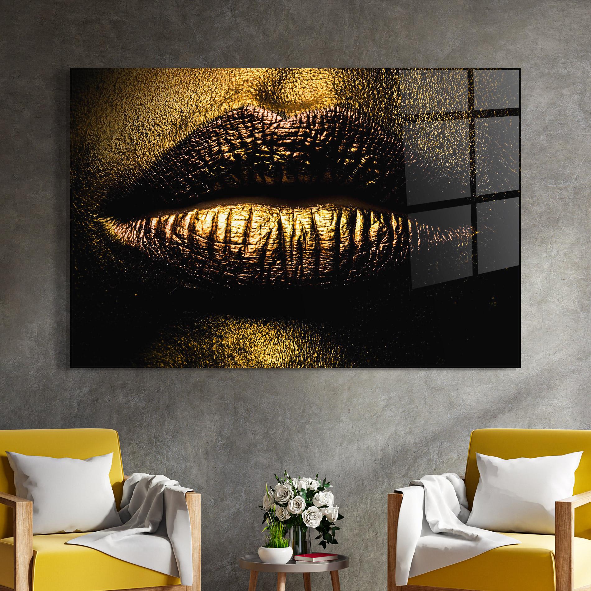 Glasbild Gold Metal Lips mockup 4