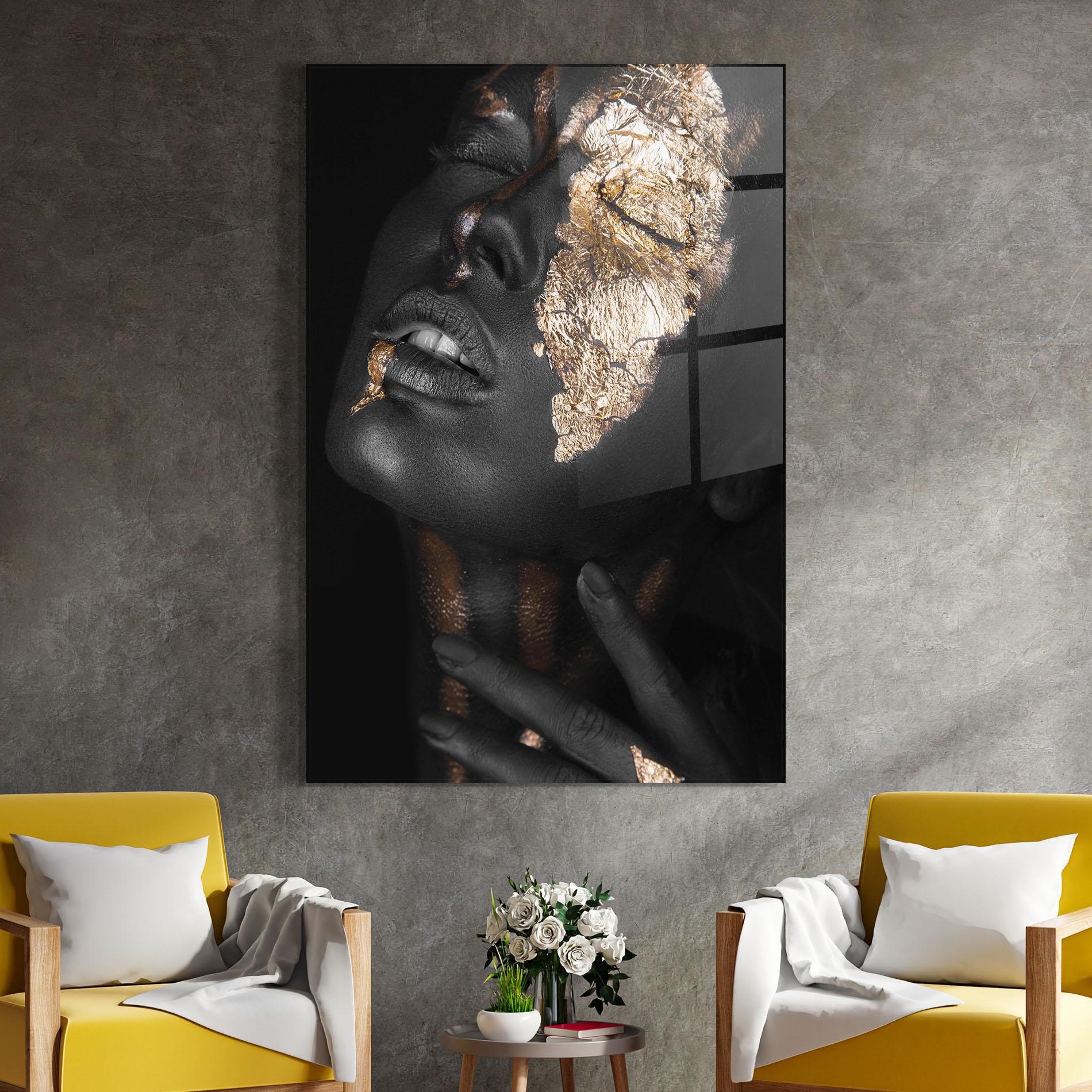 Glasbild Darkskinned Gold Art mockup 4