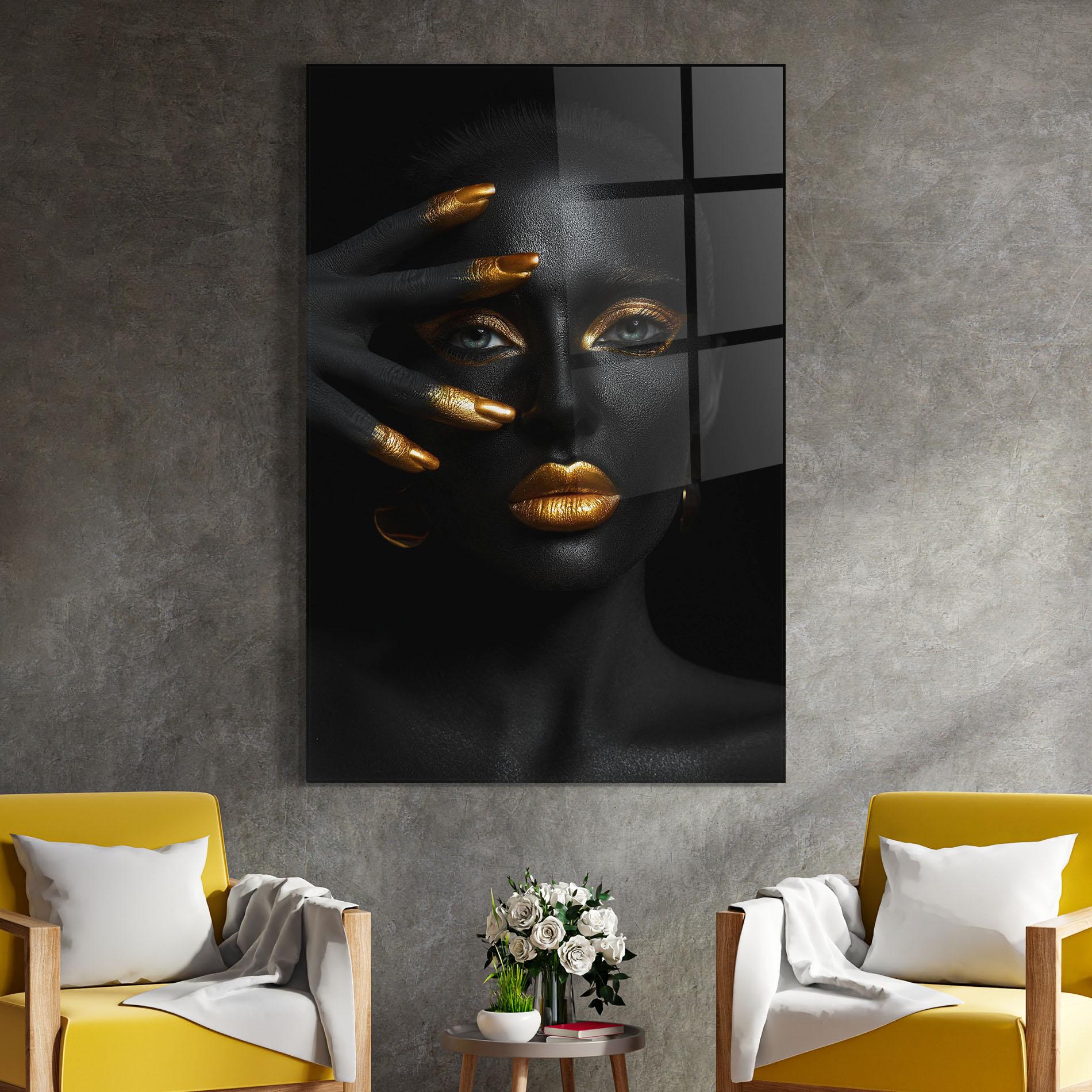 Glasbild Gold Makeup Nails mockup 4