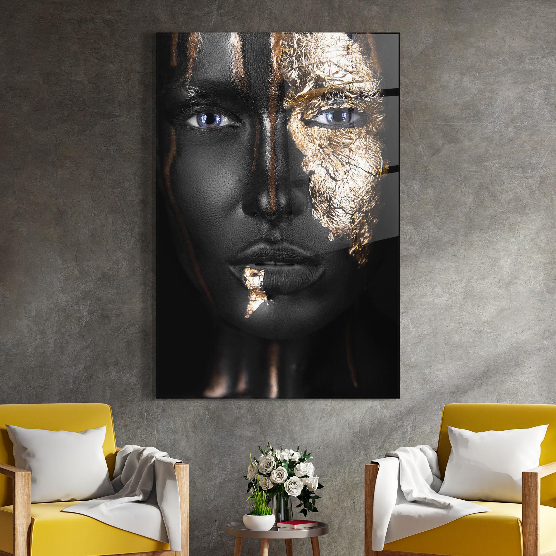 Glasbild Golden Face mockup 4