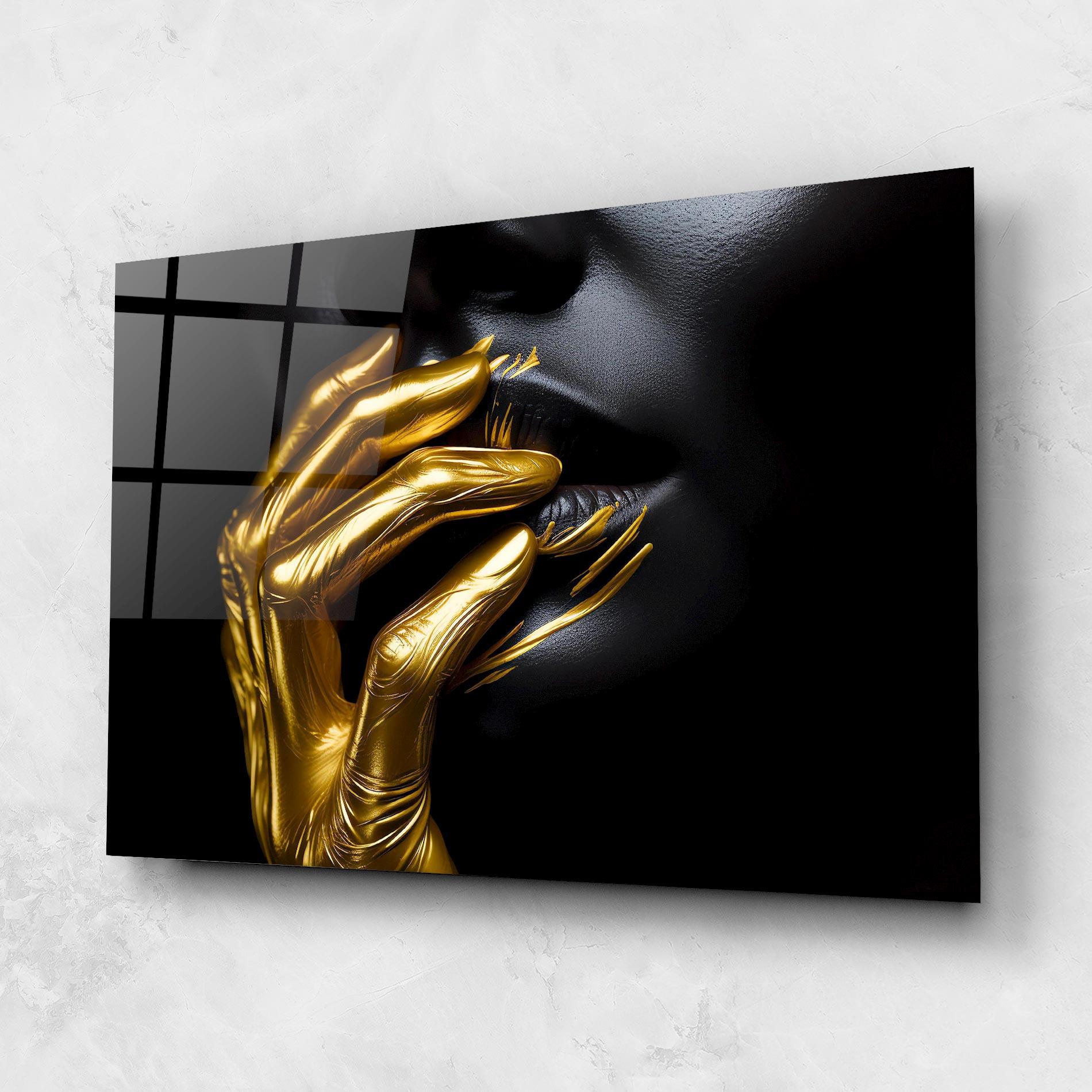 Glasbild Gold Small Hand mockup 1