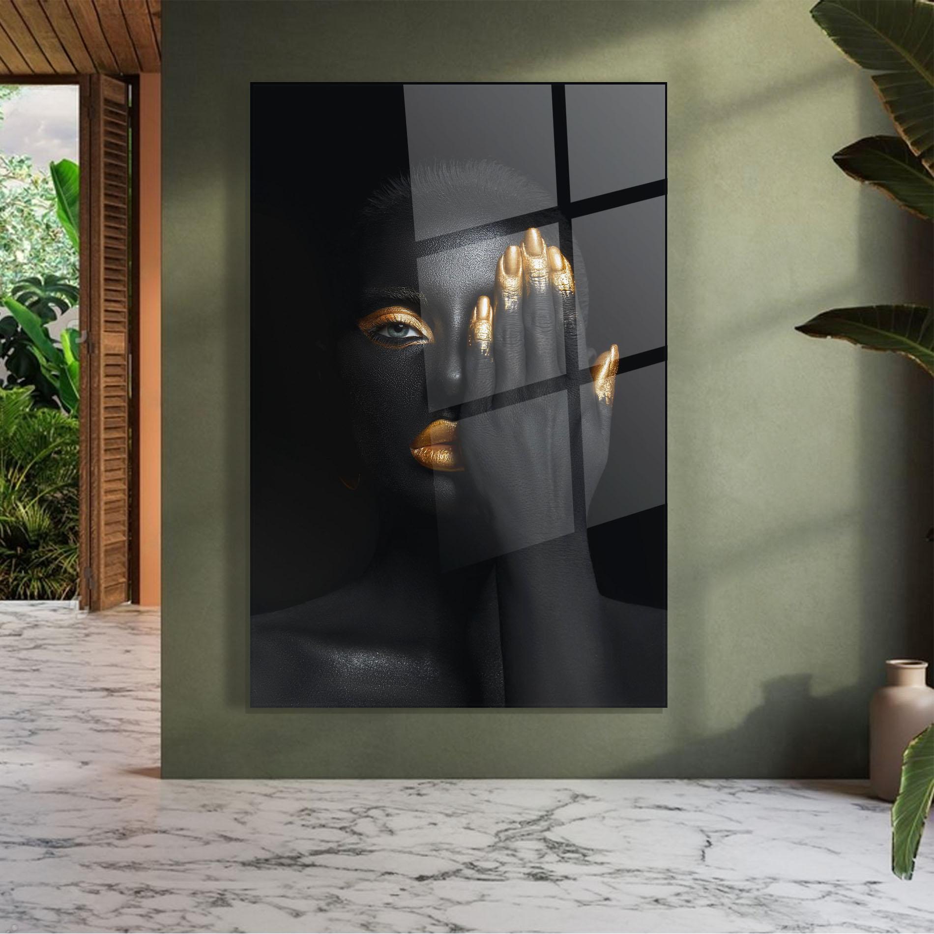 Glasbild Gold Makeup Chain mockup 7