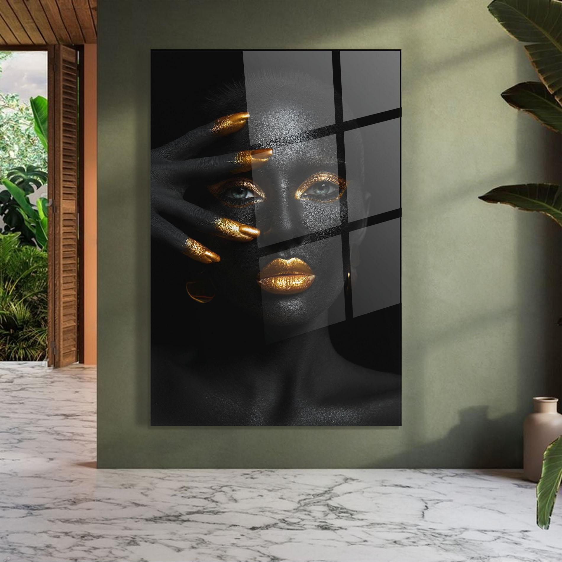 Glasbild Gold Makeup Nails mockup 7