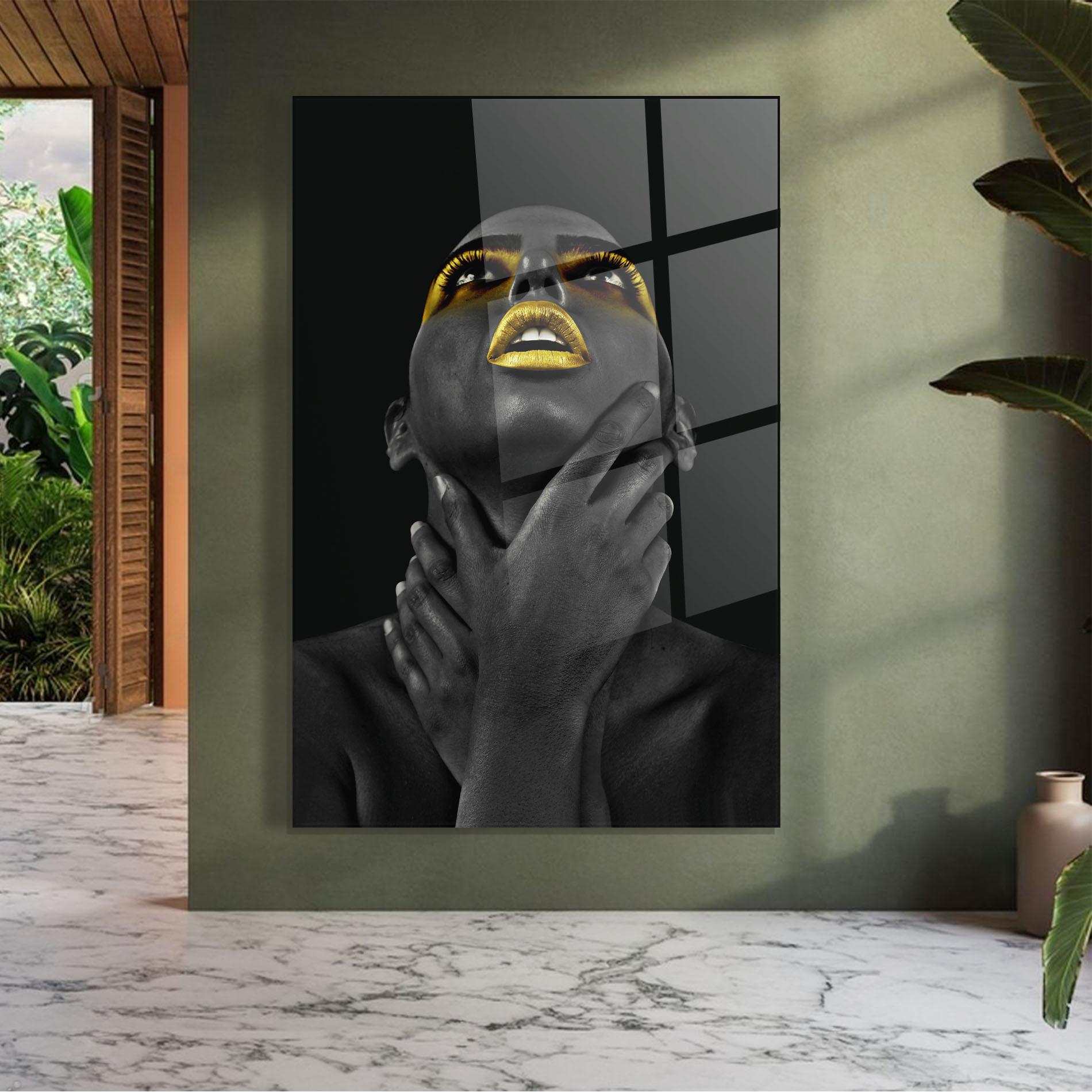 Glasbild Golden Lips Women mockup 7