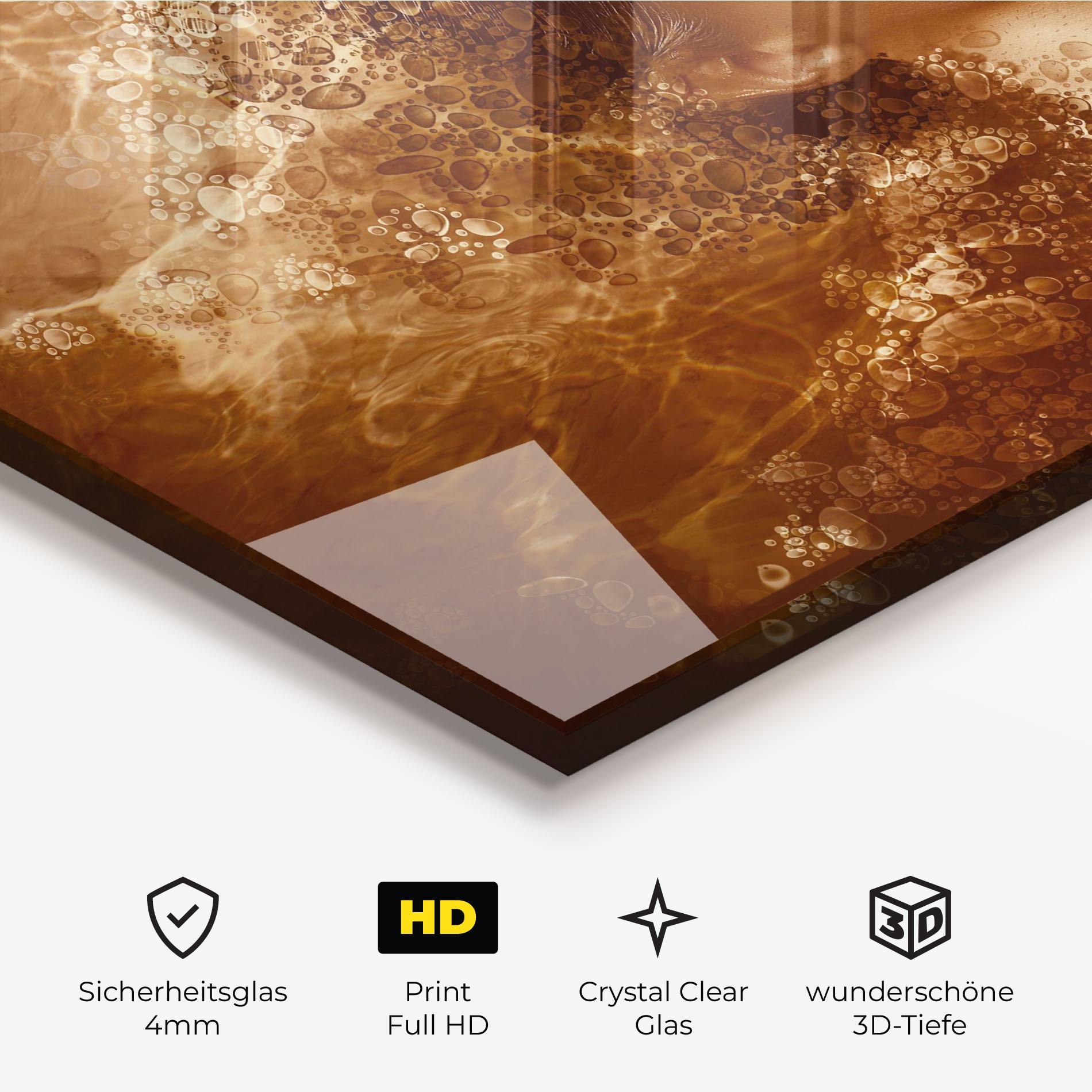 Glasbild Golden Beauty mockup 3