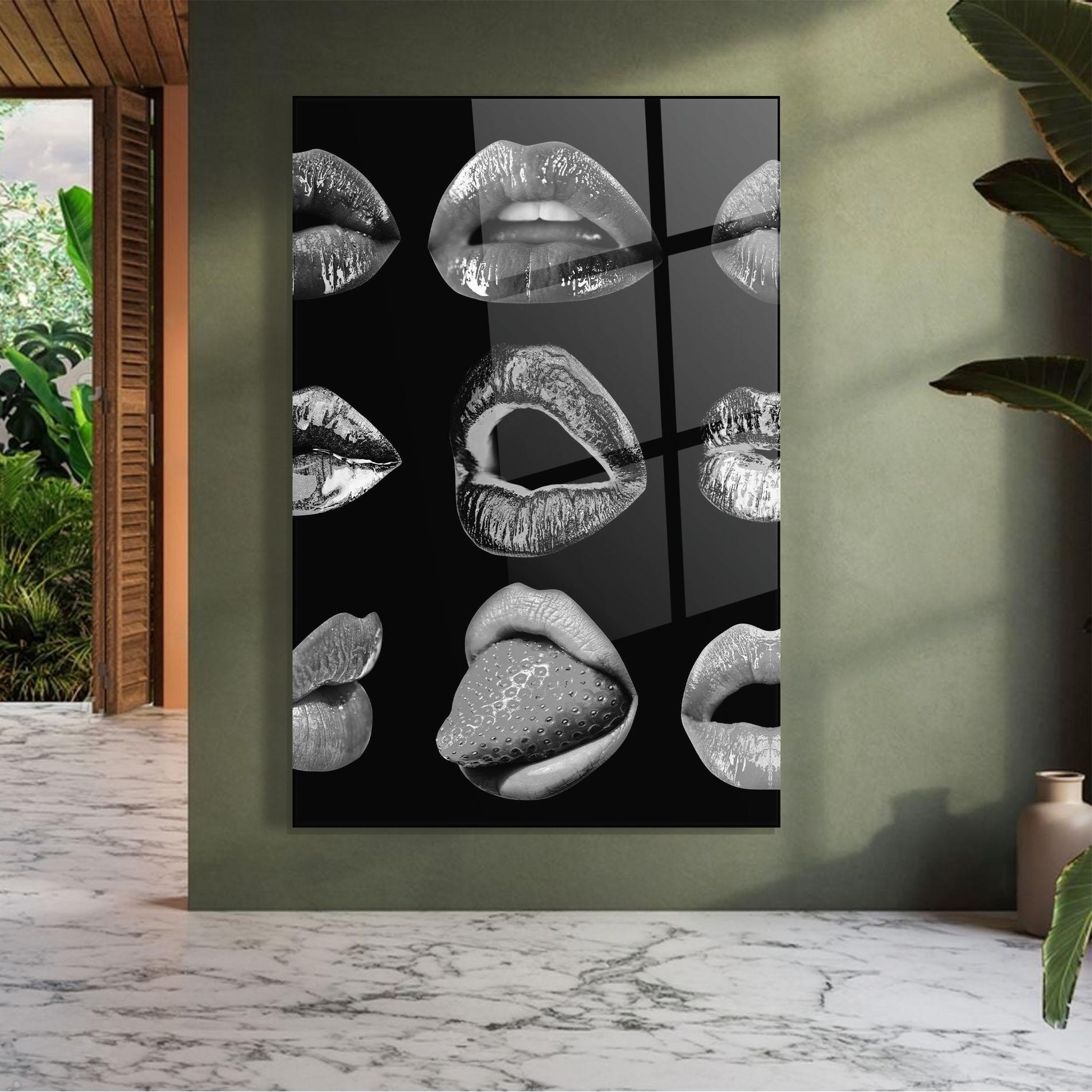 Glasbild Grey Lips Collage mockup 7