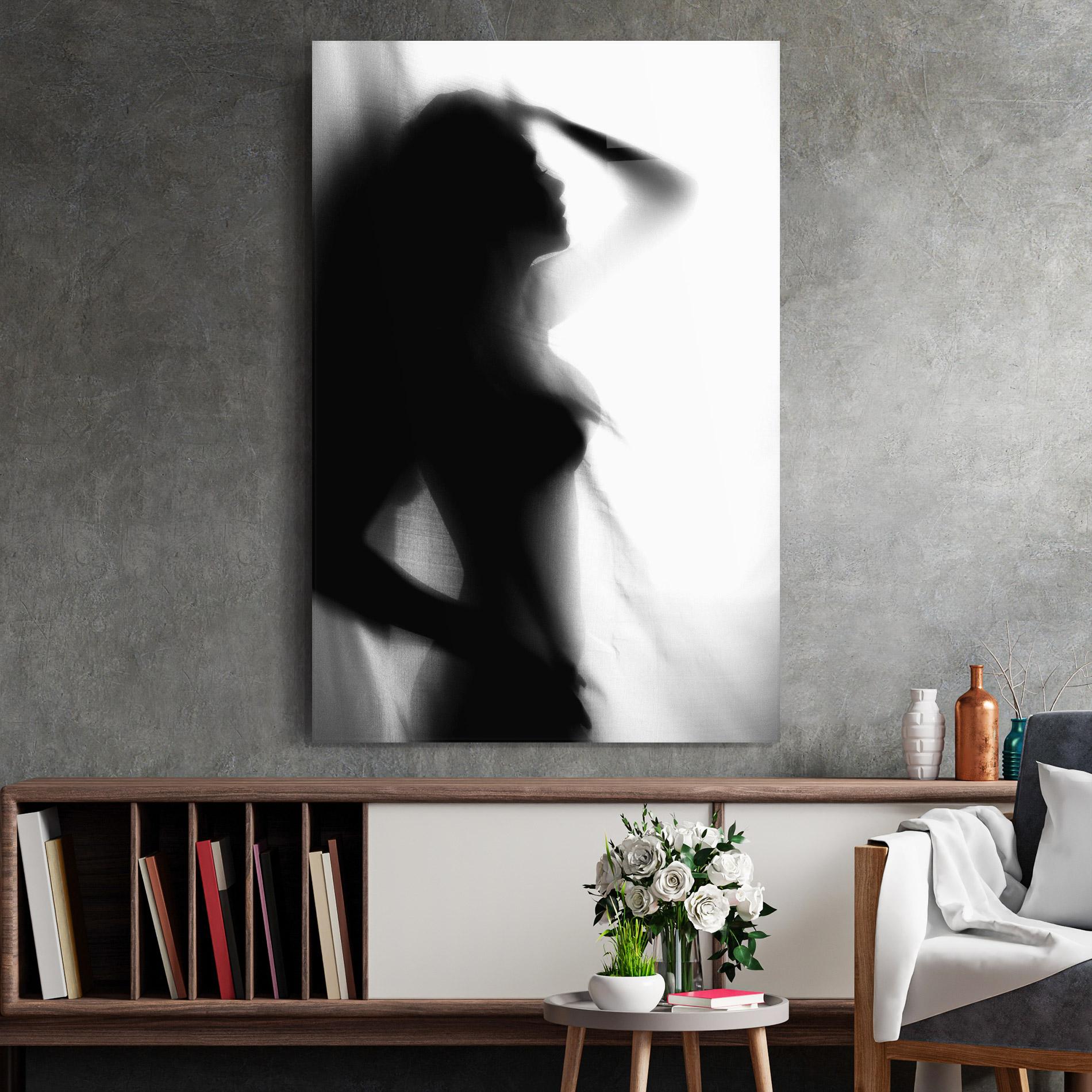 Glasbild Blurred Girl mockup 2
