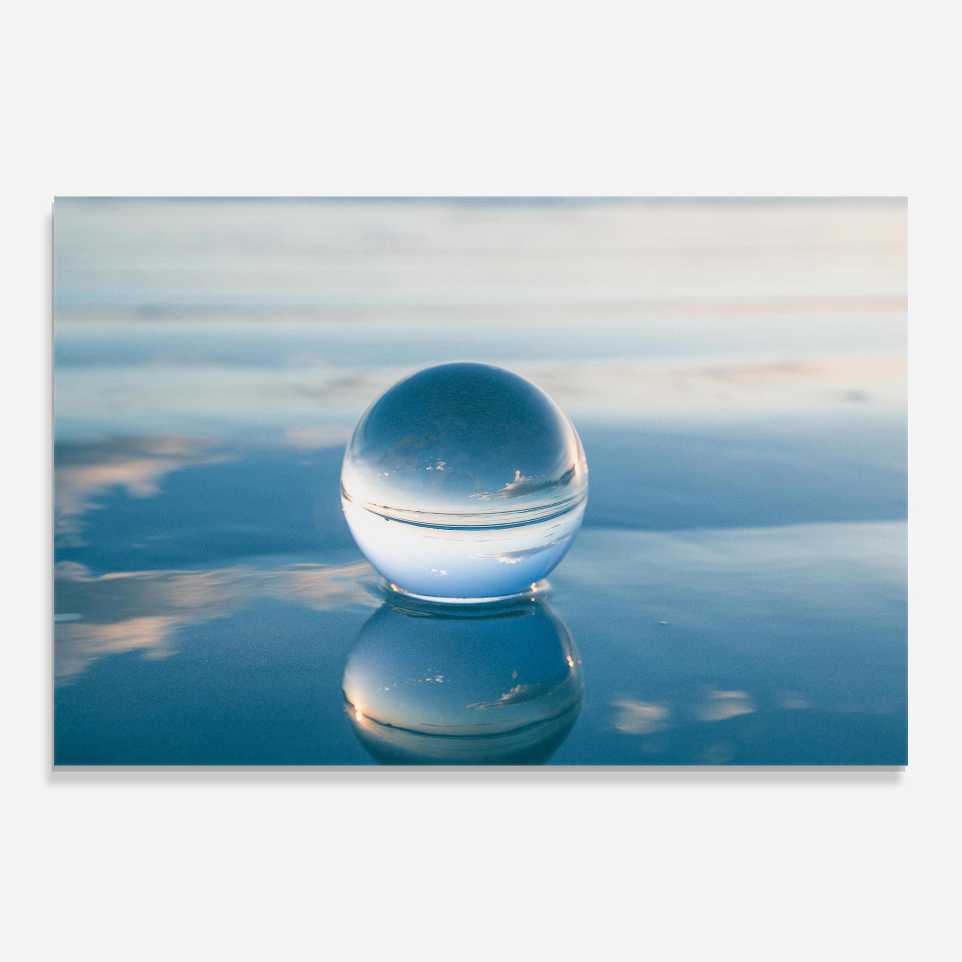 Glasbild Crystal Ball Reflecting mockup 0