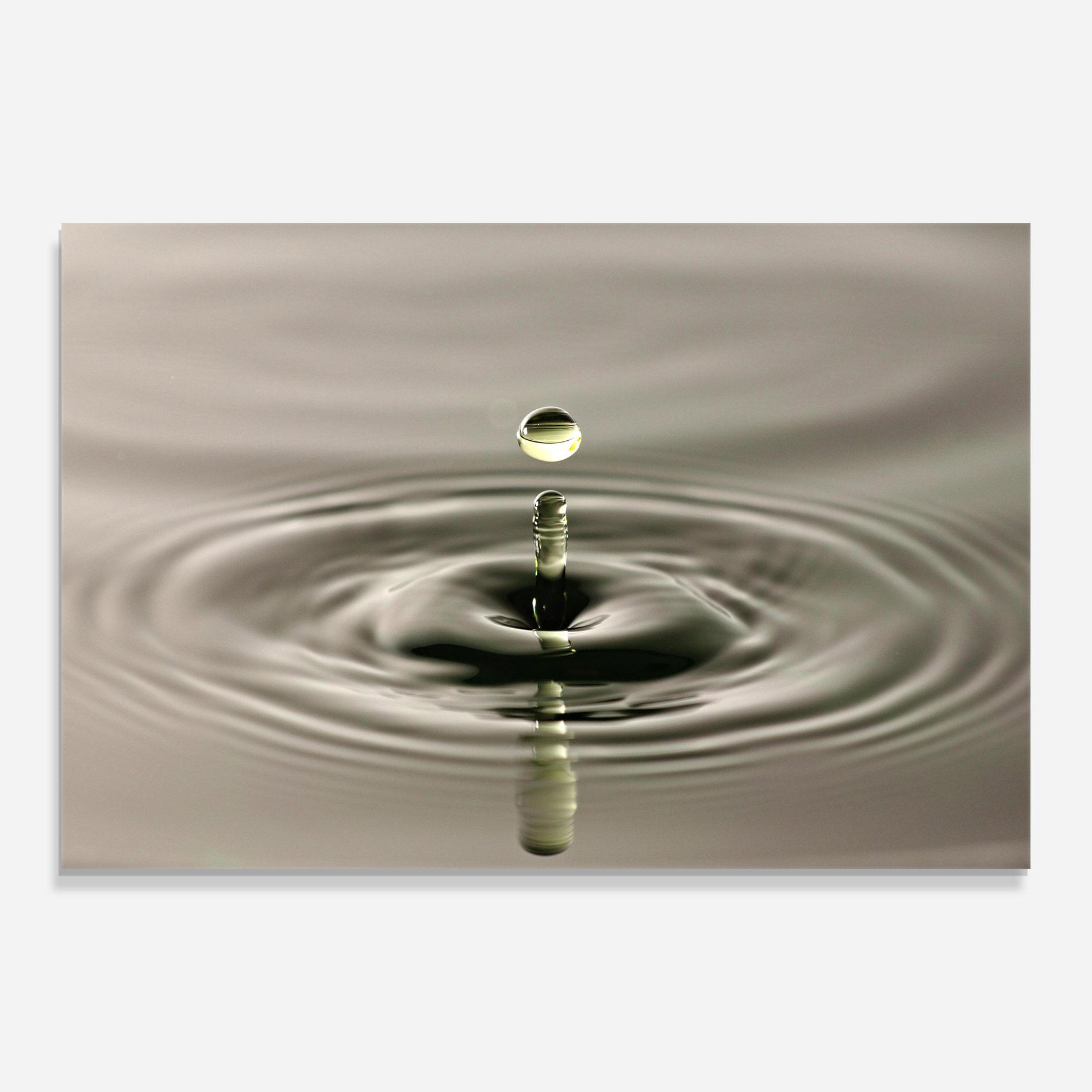 Glasbild Green Water Drop mockup 0