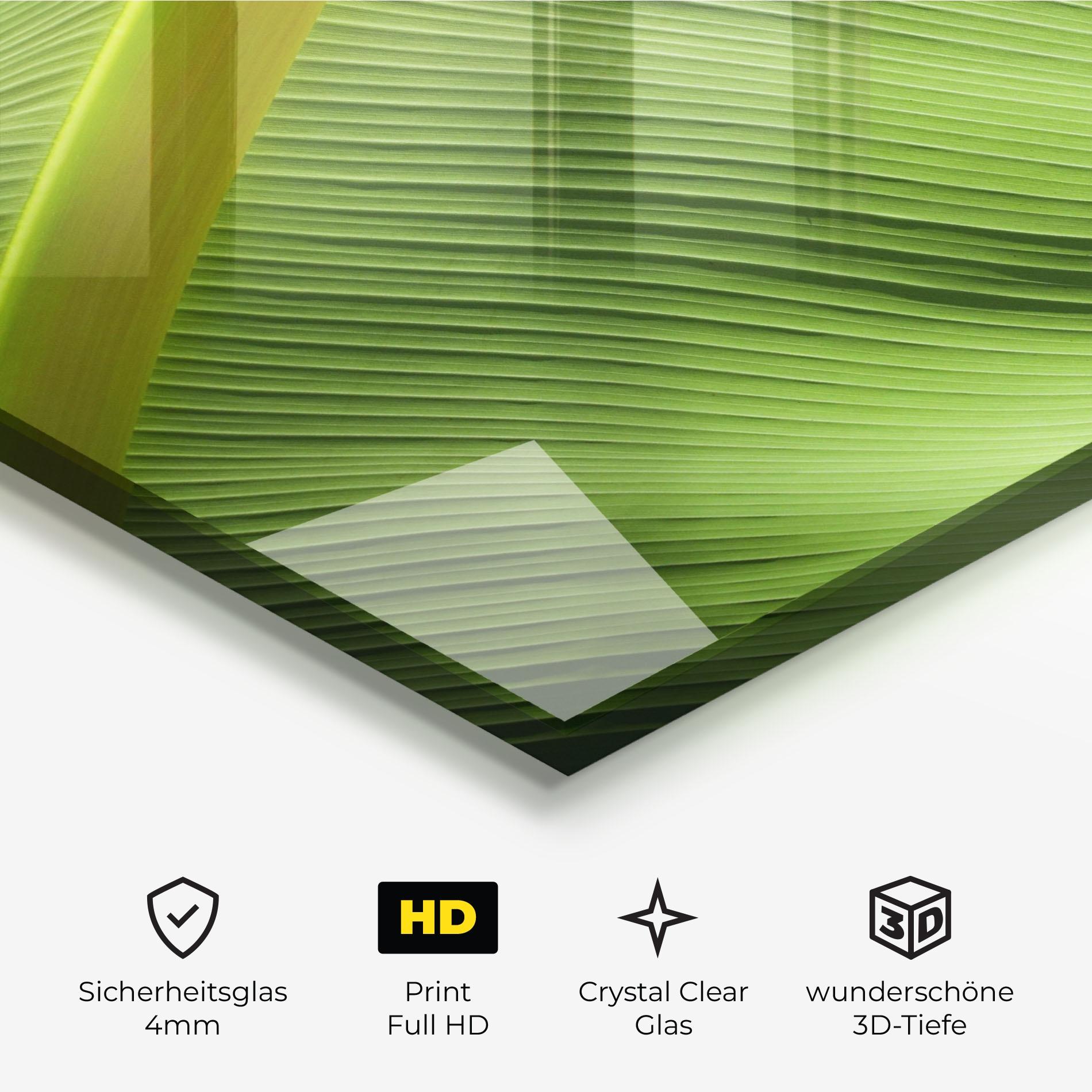 Glasbild Leaf Green Close Up mockup 3