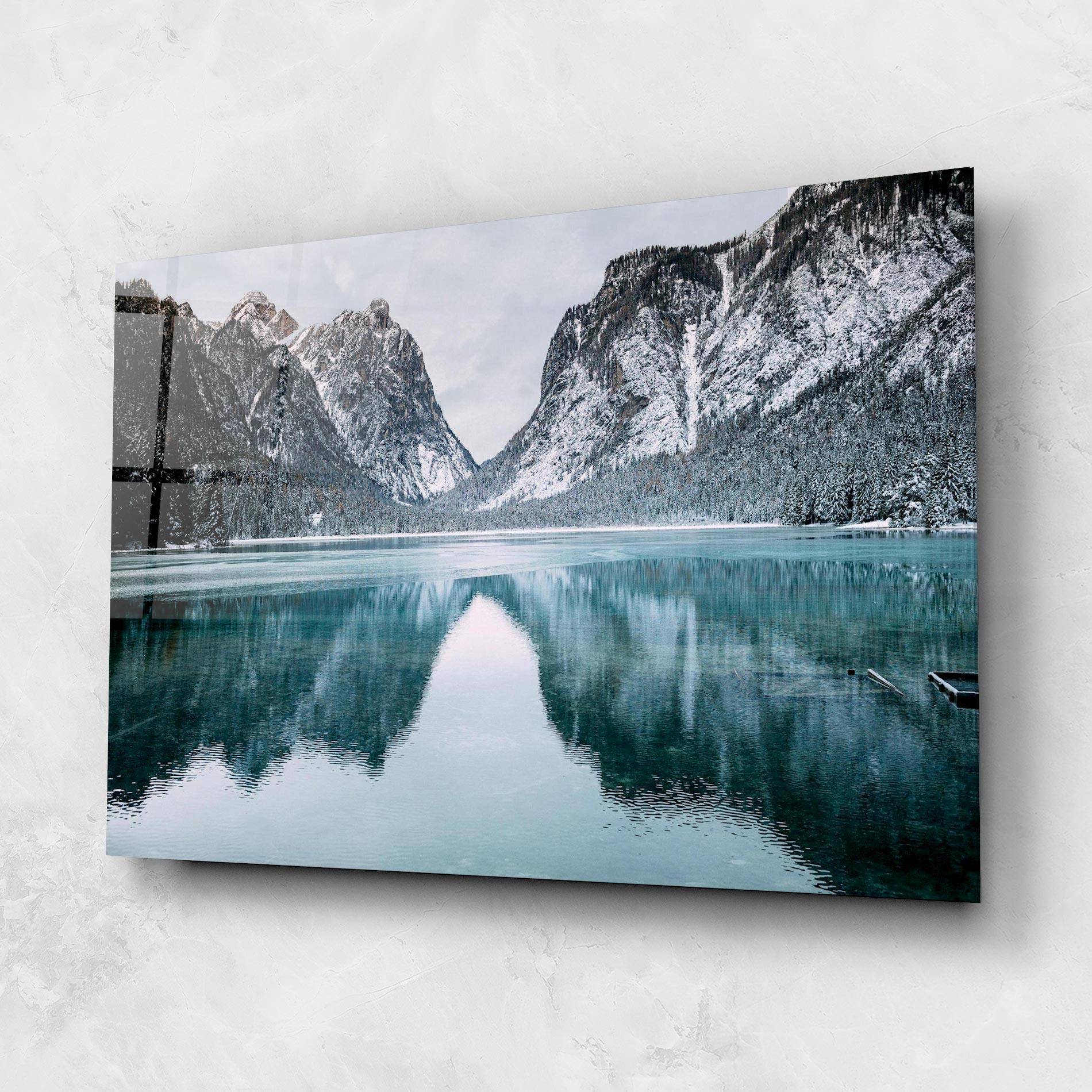 Glasbild Lake Reflection Mountain mockup 1