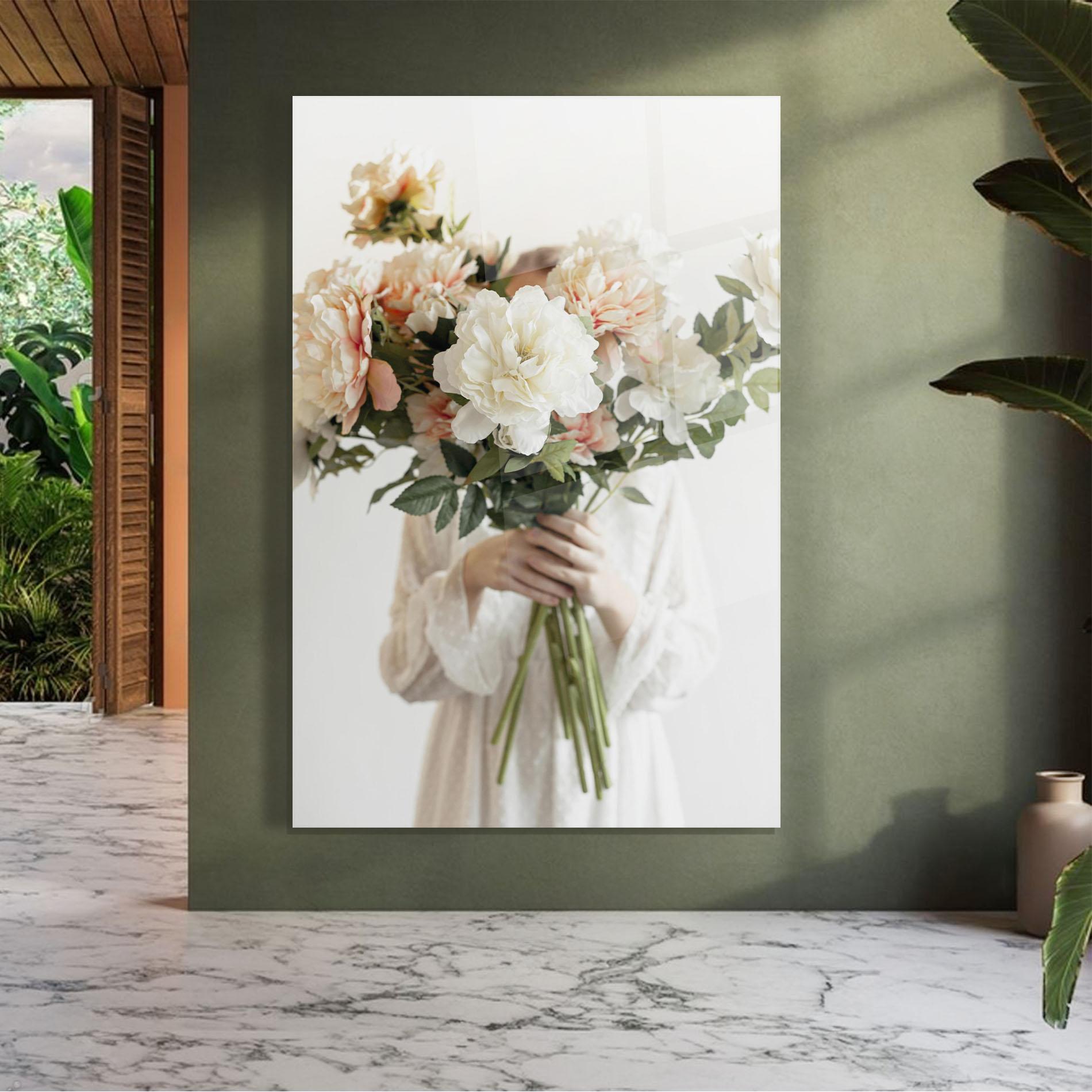 Glasbild Bouquet Holding mockup 7