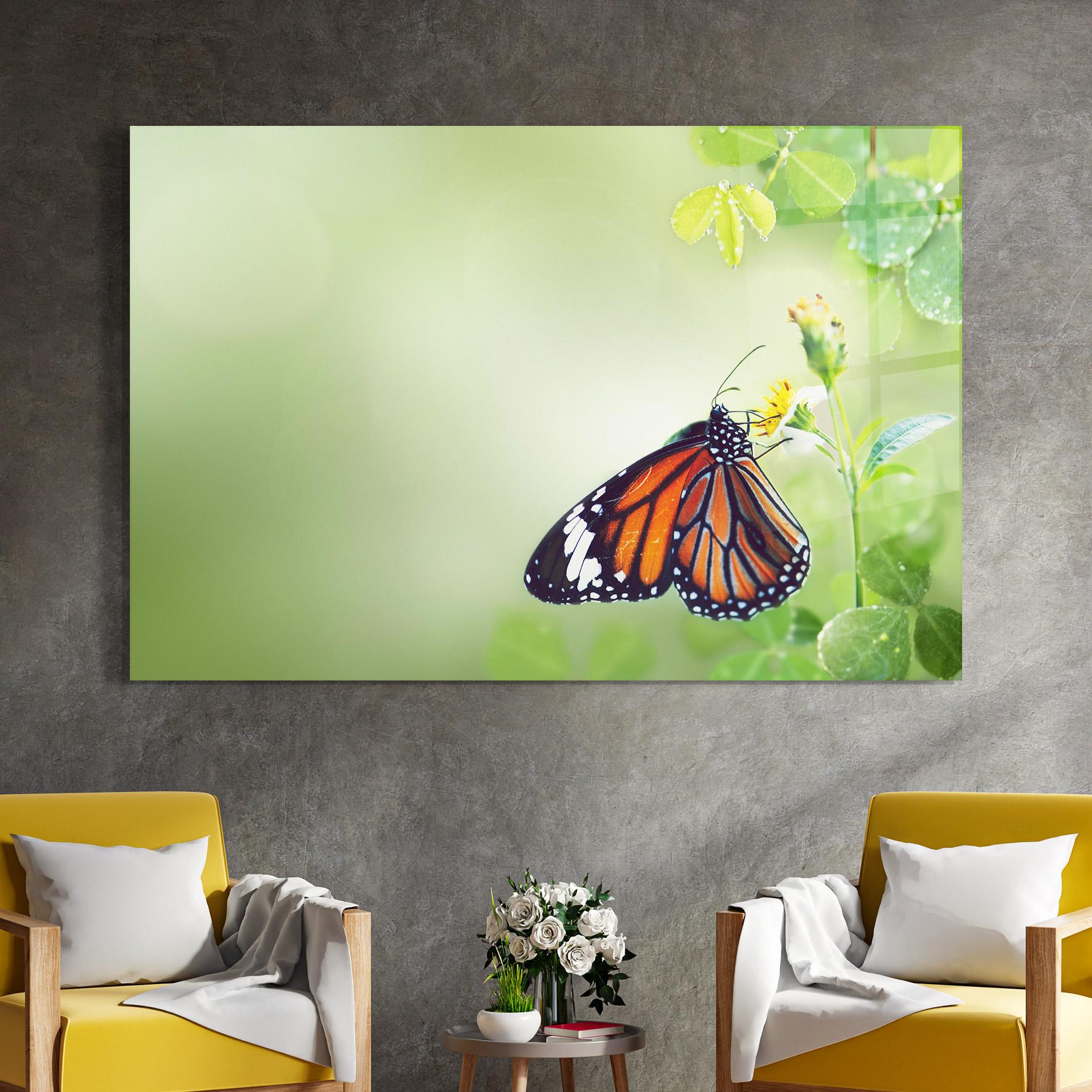 Glasbild Butterfly Wild Plant mockup 4