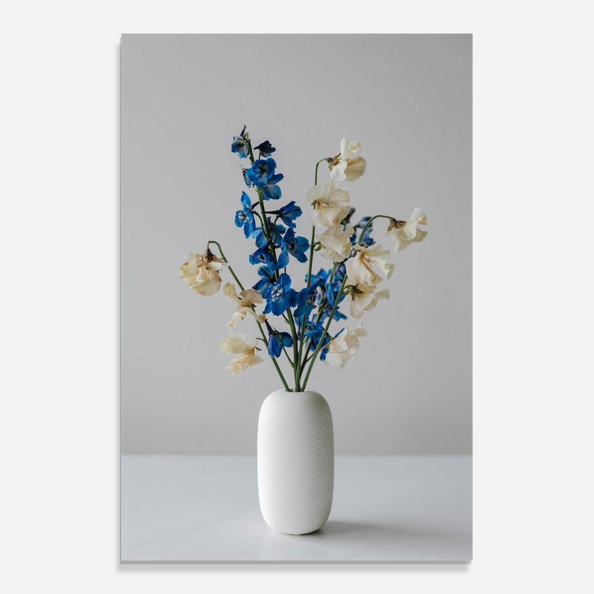 Glasbild Blue White Vase mockup 0