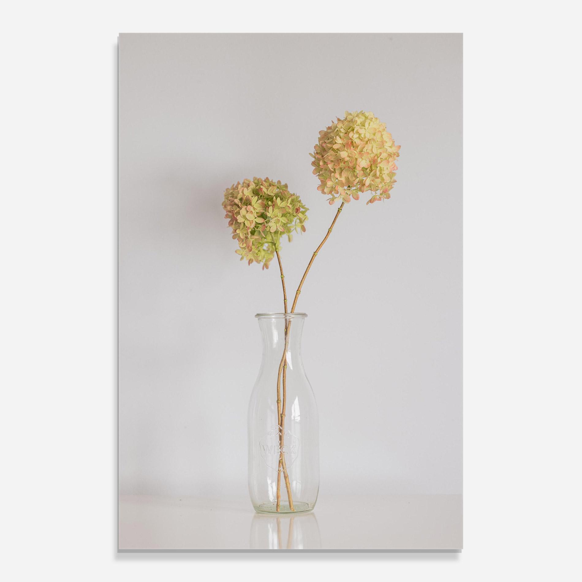 Glasbild Pretty Flower Vase mockup 0