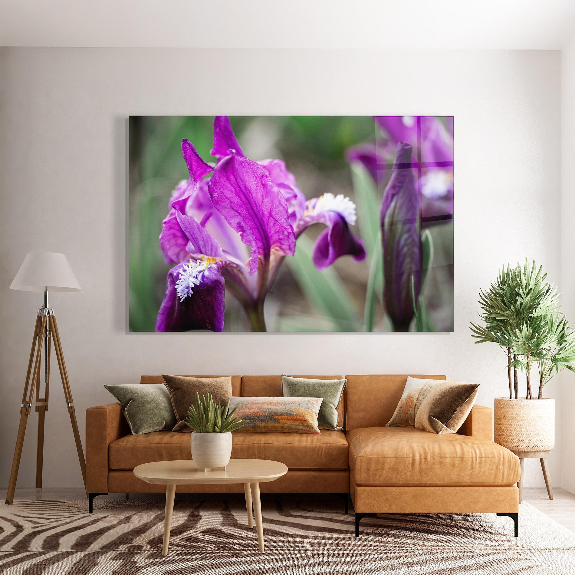 Glasbild Dark Pink Iris mockup 7