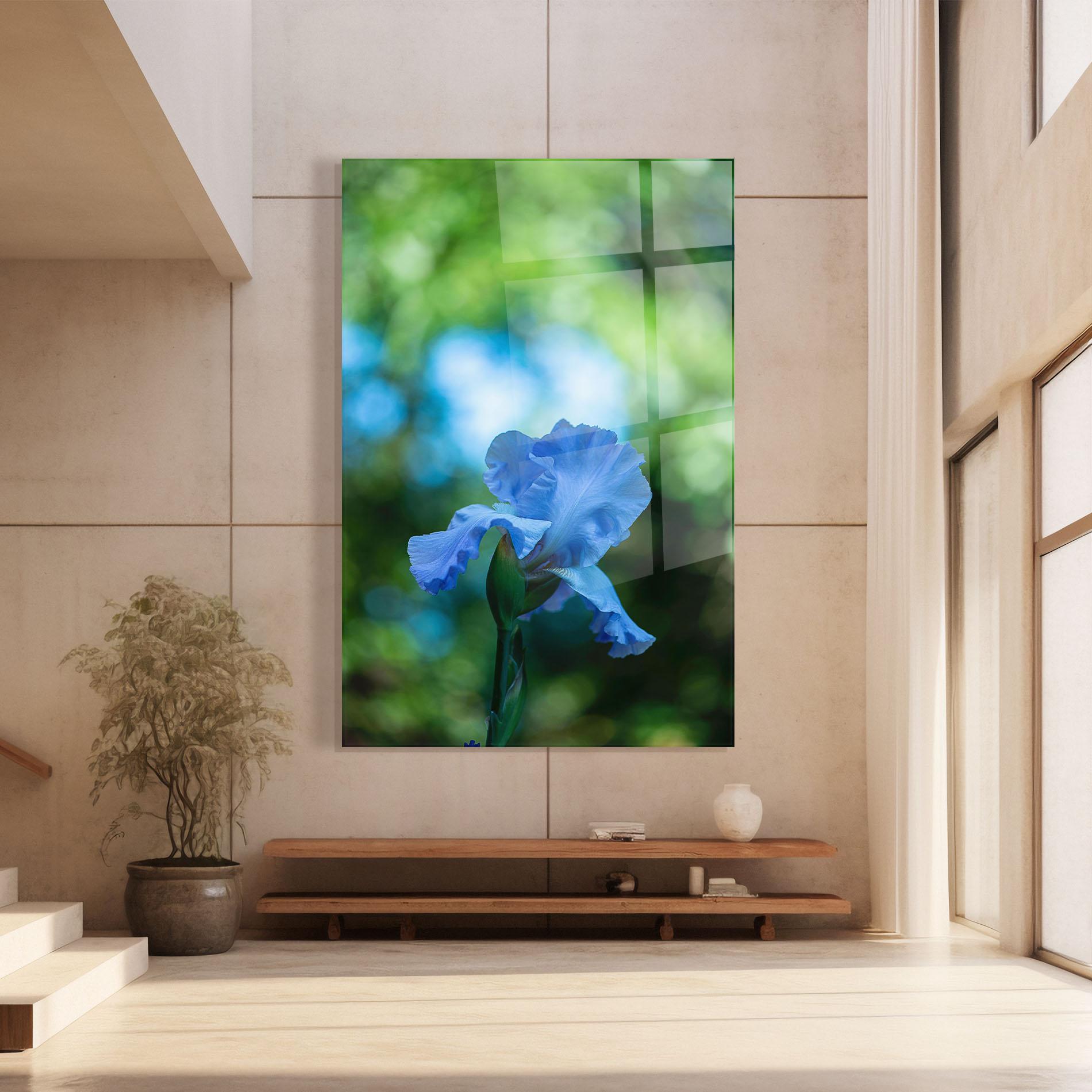 Glasbild Blue Iris In The Garden mockup 8