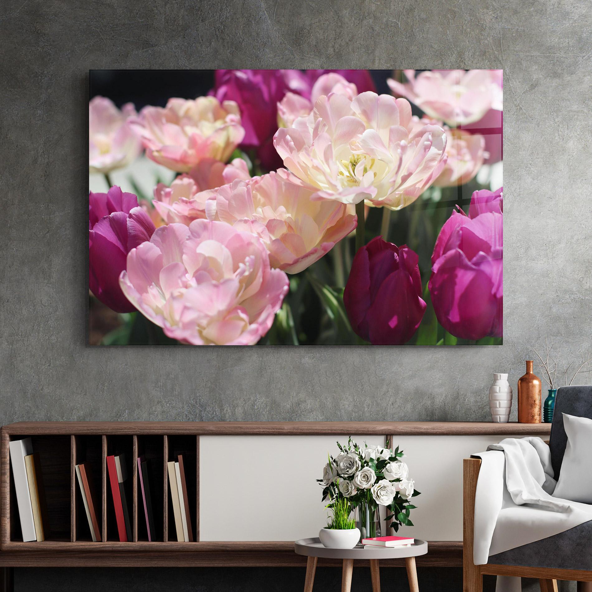 Glasbild Opened Tulips mockup 2