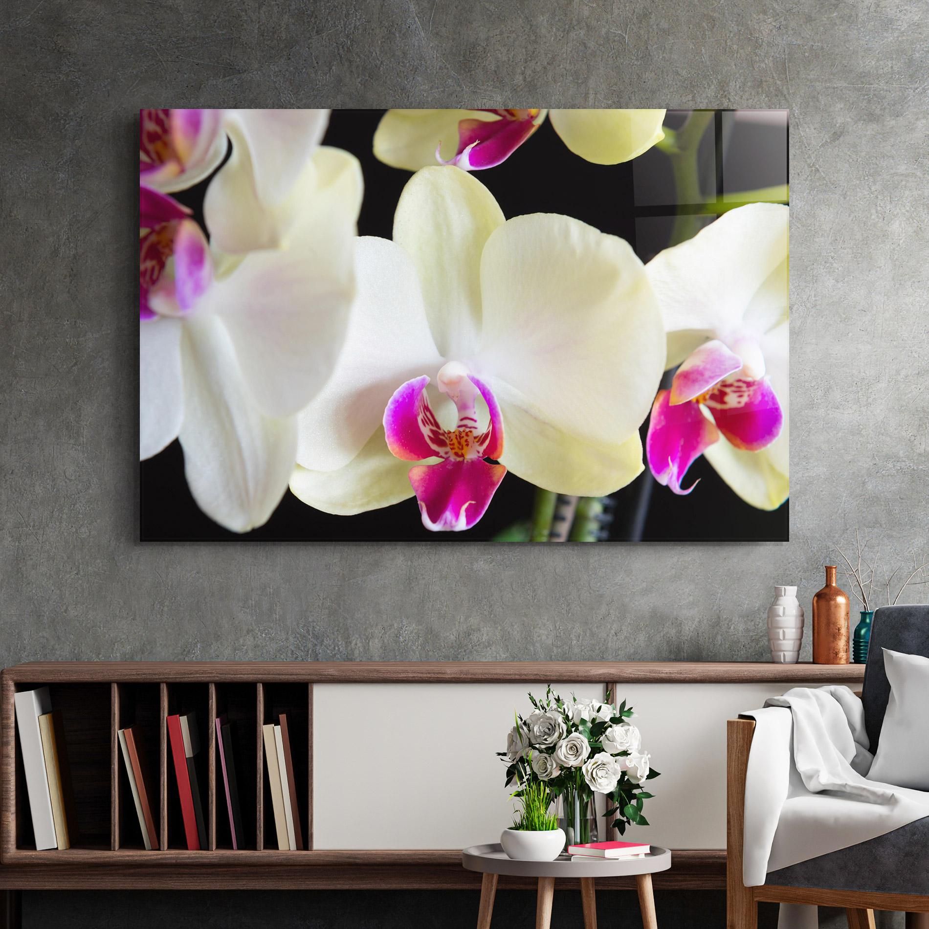 Glasbild Cream Purple Orchids mockup 2