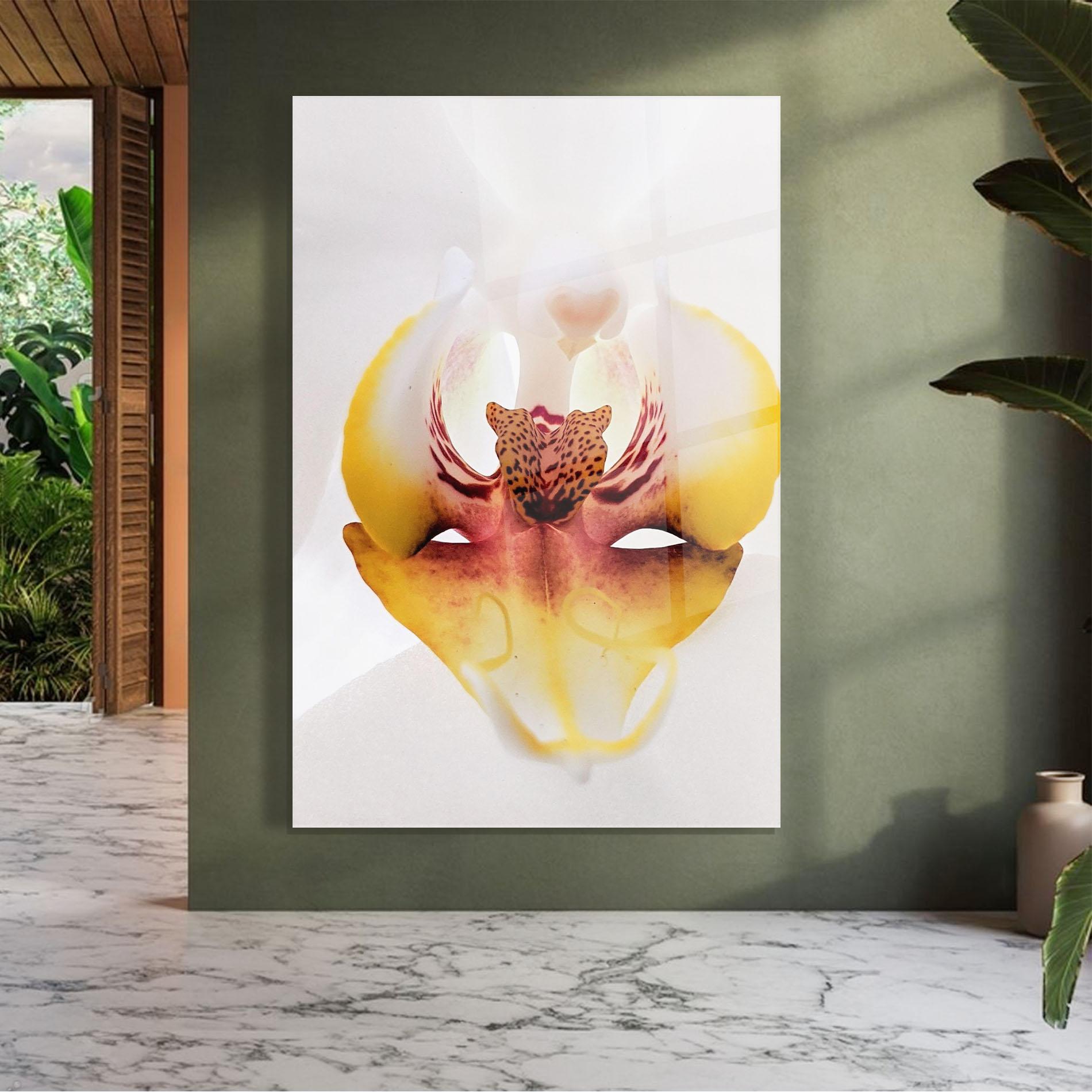 Glasbild Orchid Close Up mockup 7