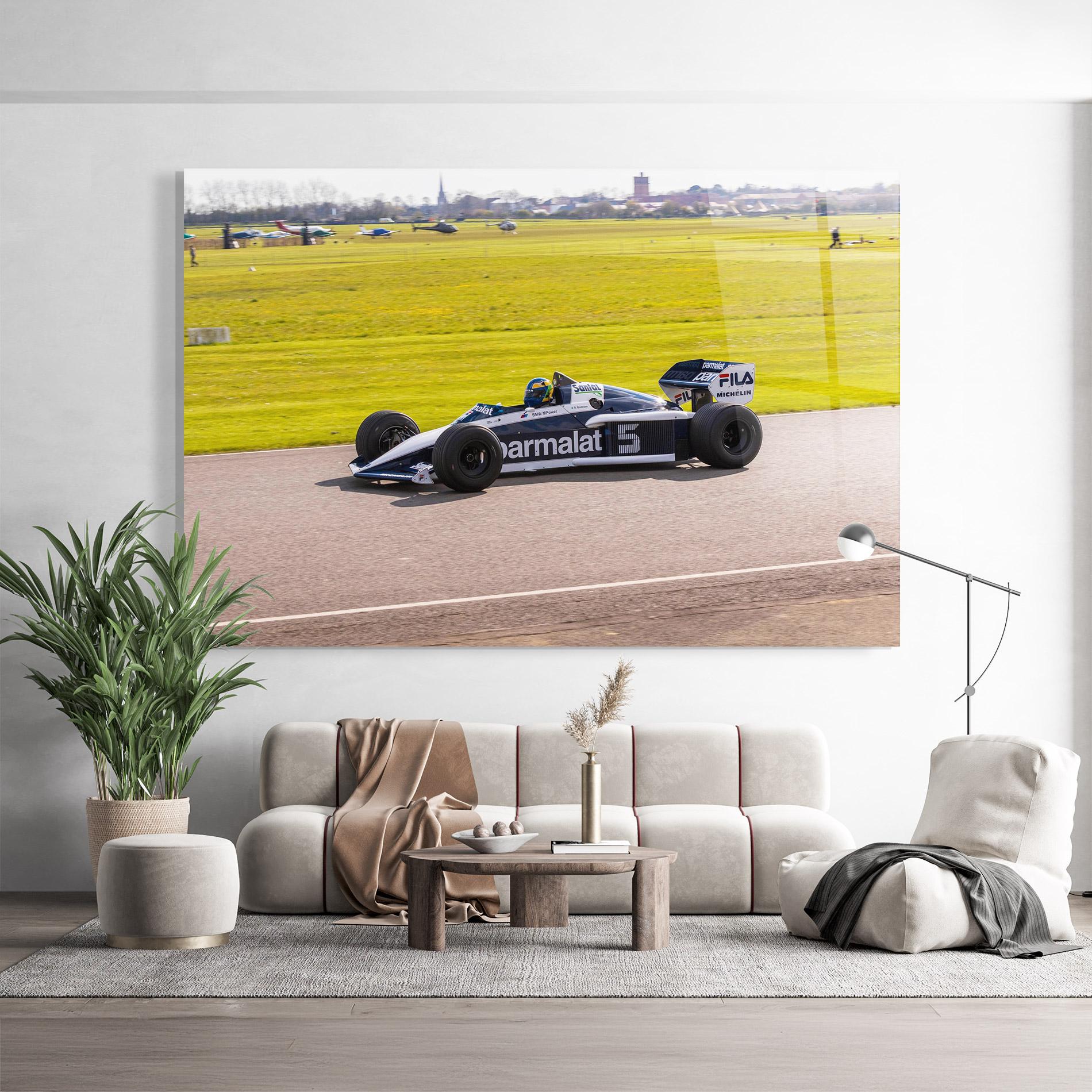 Glasbild Black F1 Car mockup 9