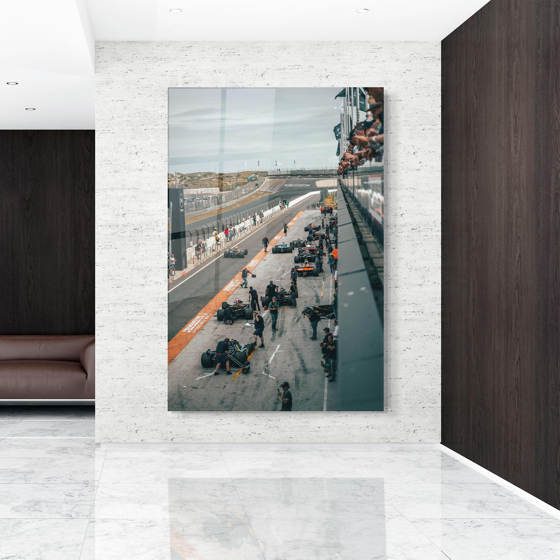 Glasbild Fromula 1 Cars mockup 9