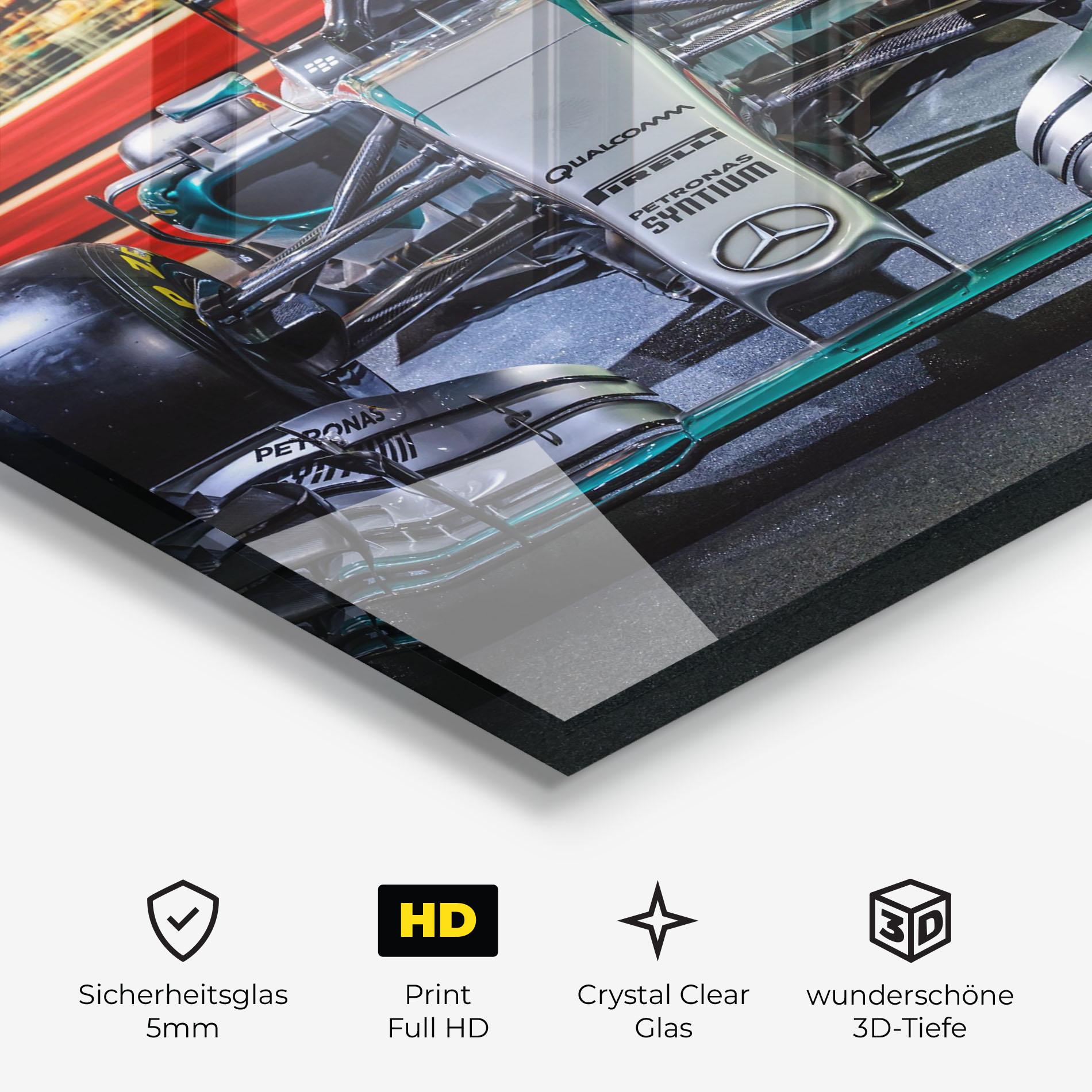 Glasbild Black Green F1 mockup 3