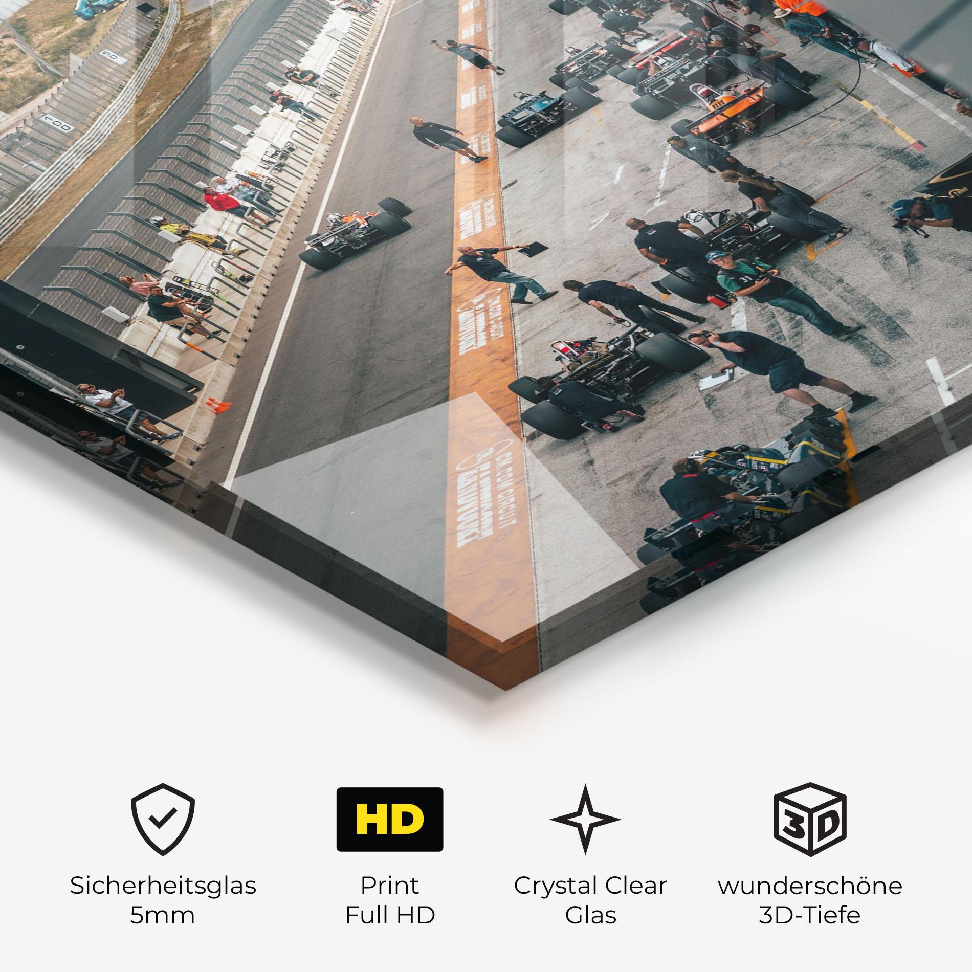 Glasbild Fromula 1 Cars mockup 3