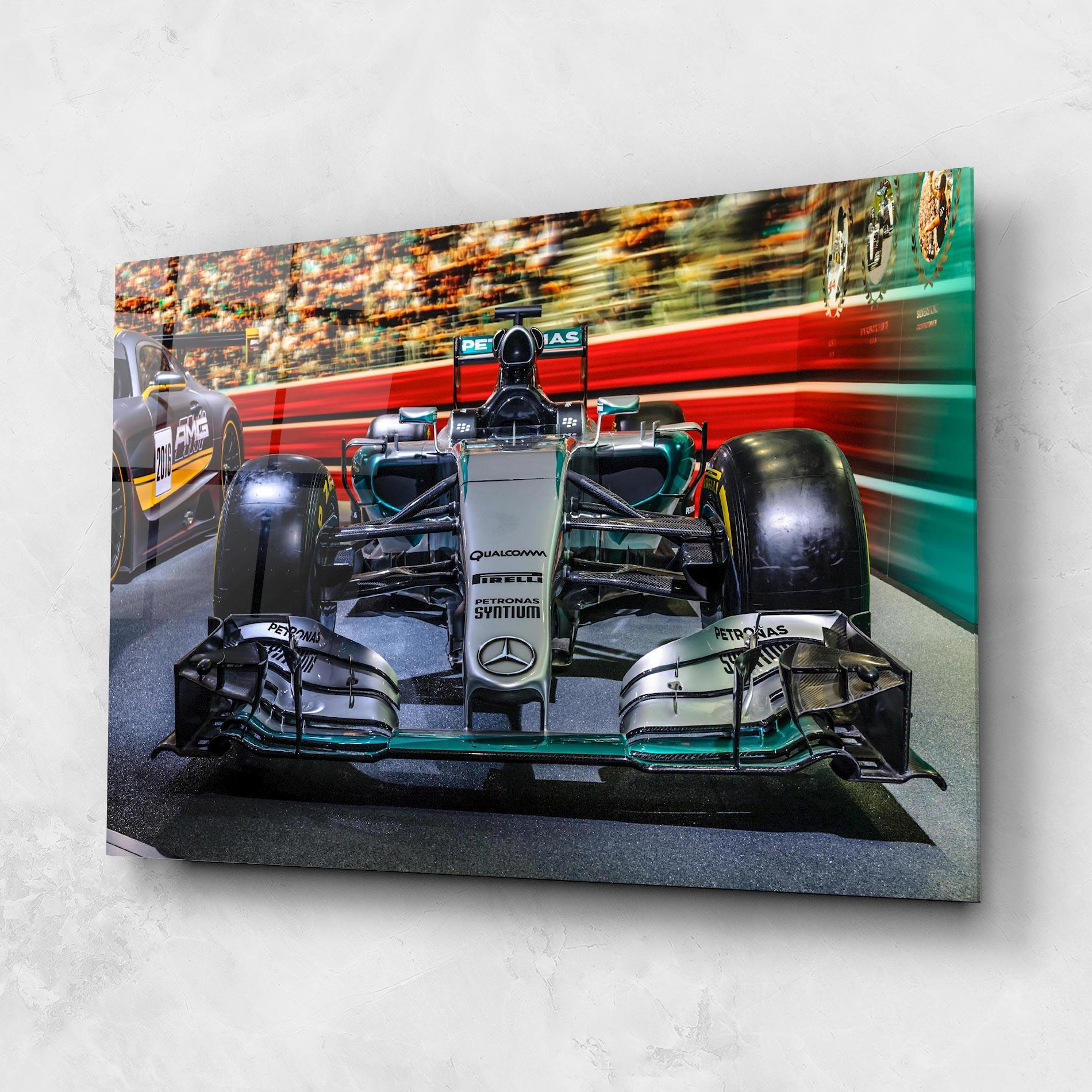 Glasbild Black Green F1 mockup 1