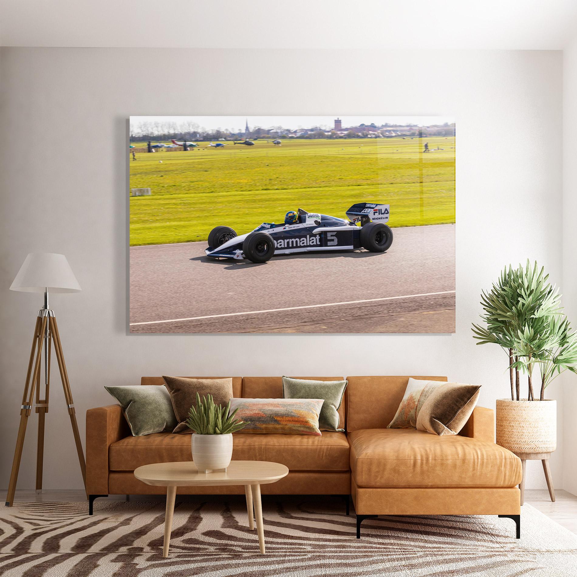 Glasbild Black F1 Car mockup 7