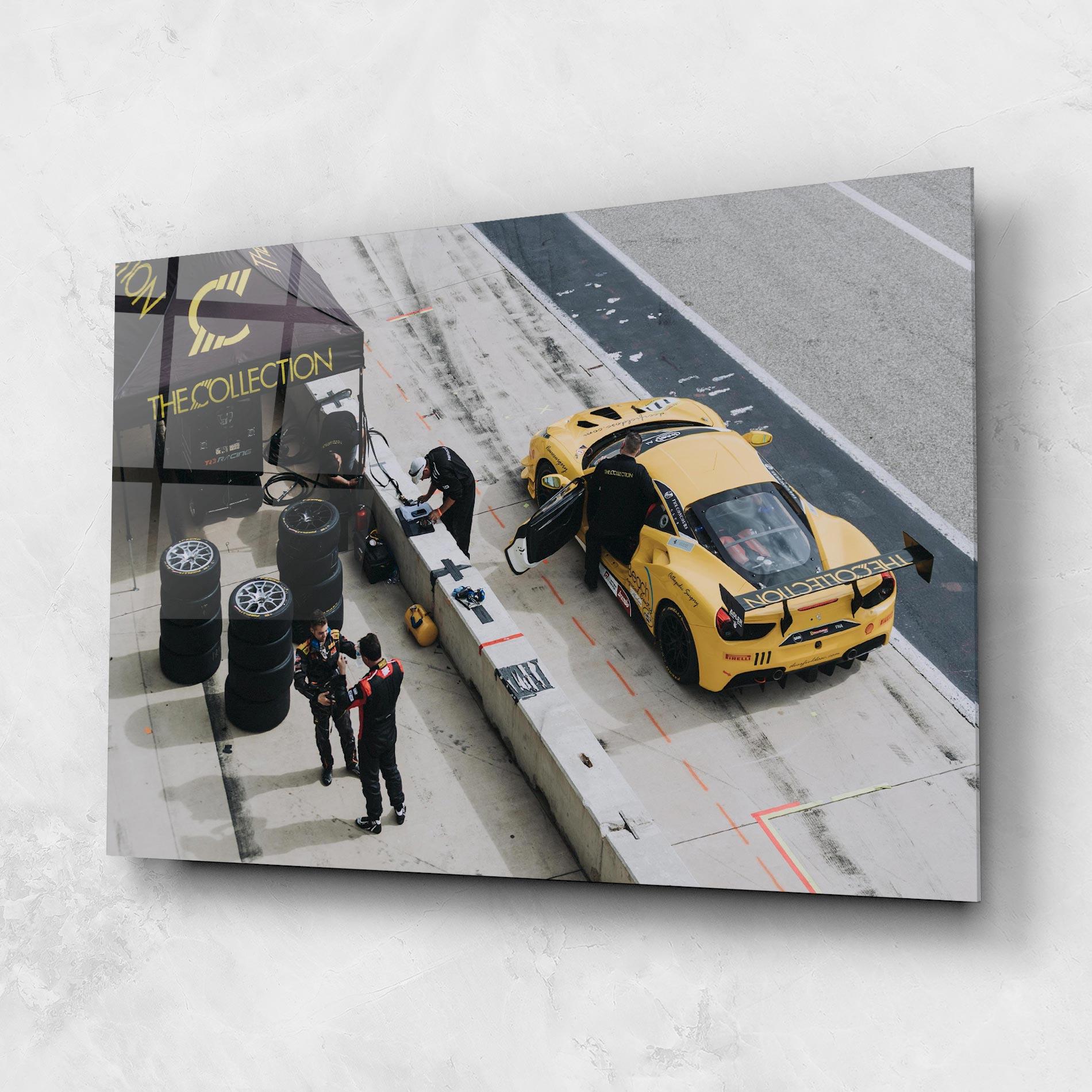 Glasbild Yellow Race Car mockup 1
