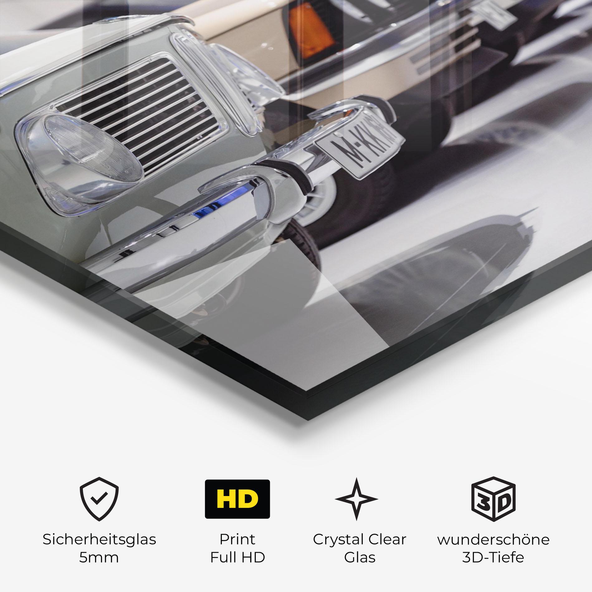 Glasbild Vintage Cream Cars mockup 3