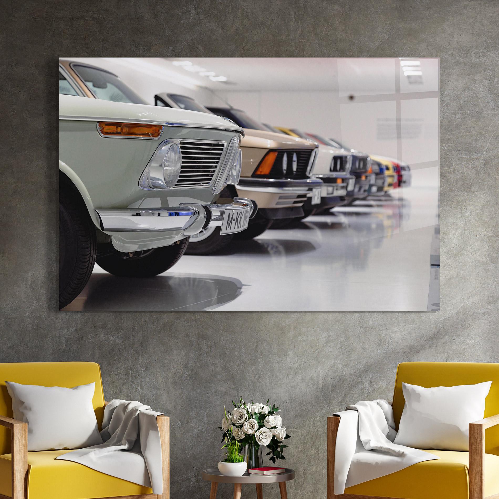 Glasbild Vintage Cream Cars mockup 4