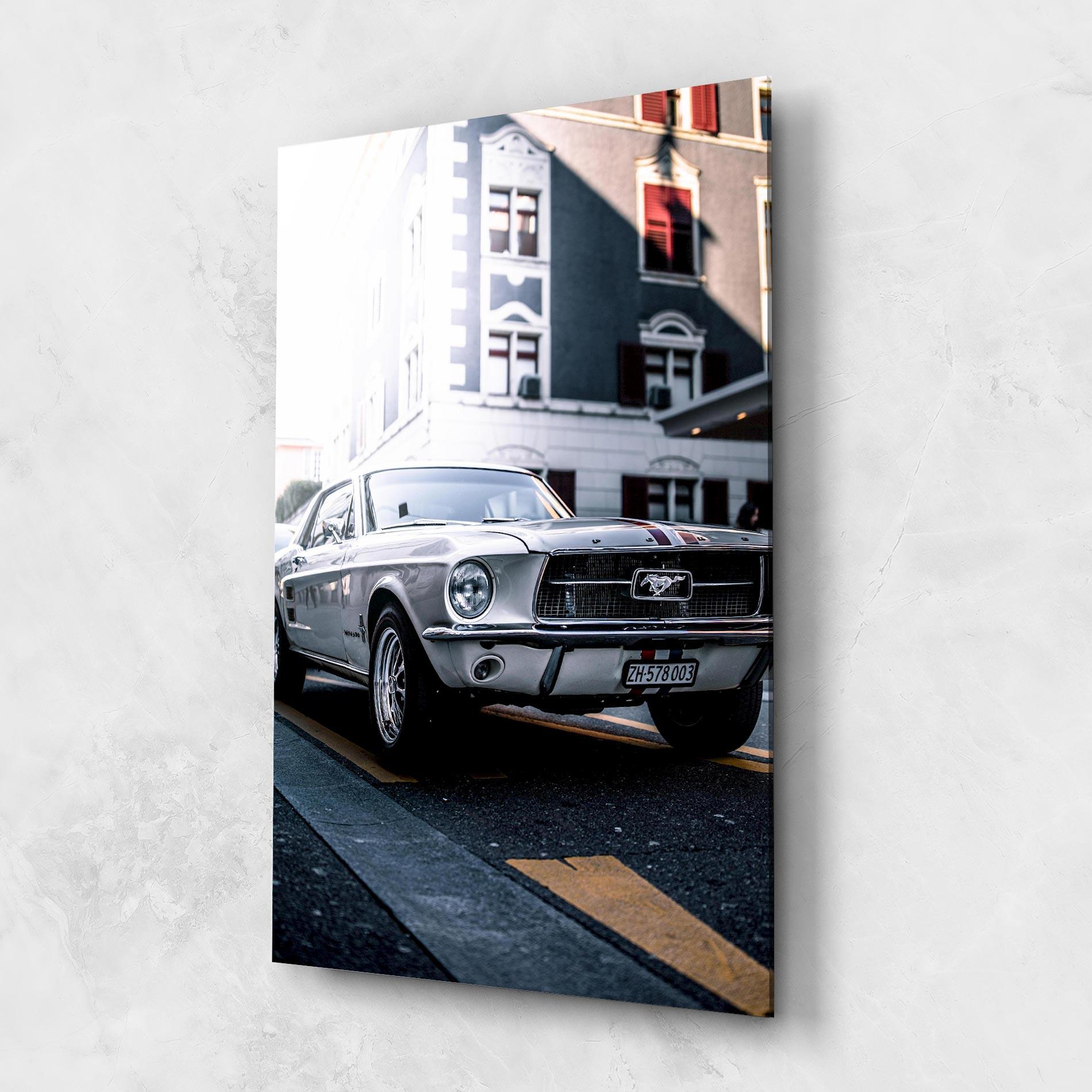 Glasbild Vintage White Car mockup 1