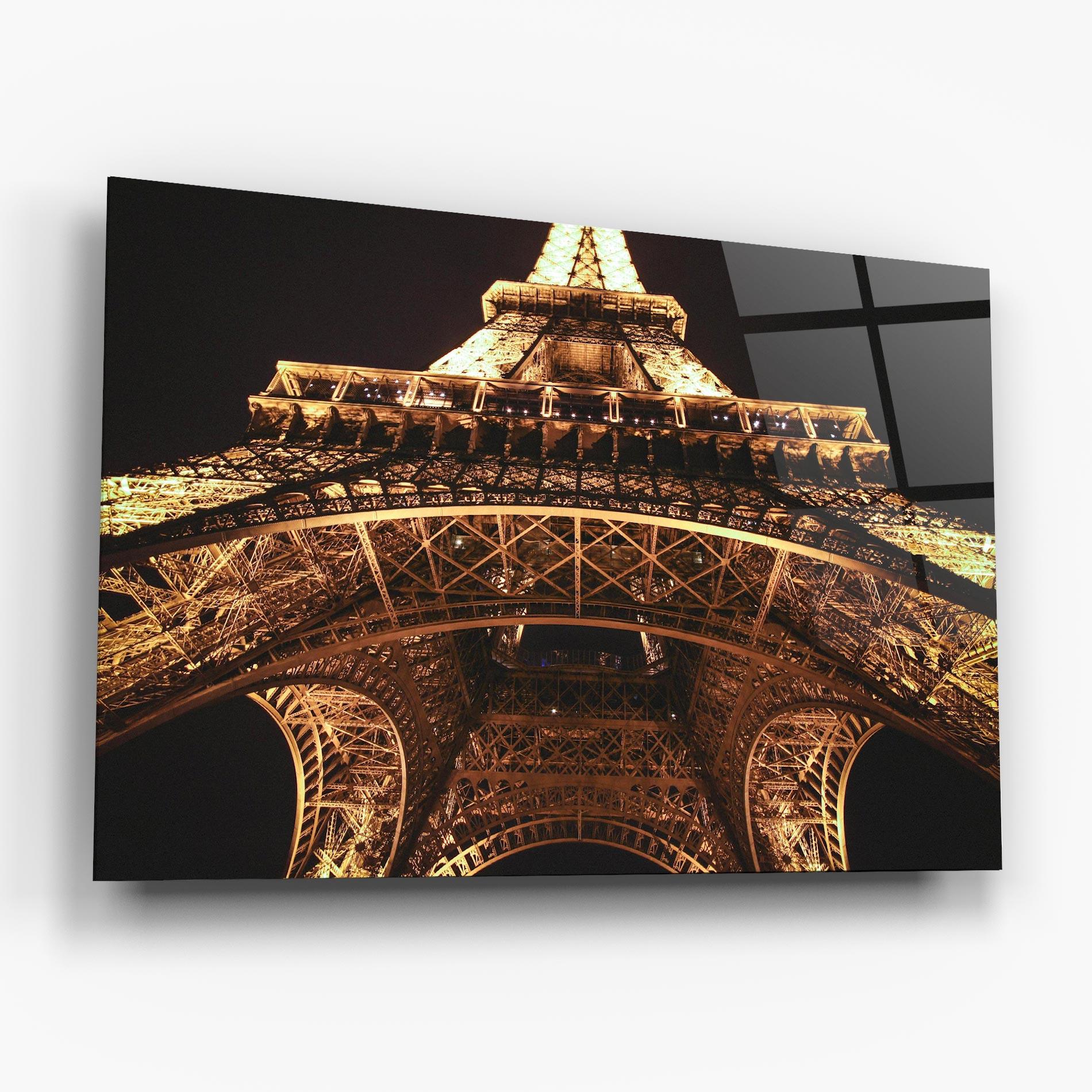 Glasbild Eiffel Tower At Night mockup 6