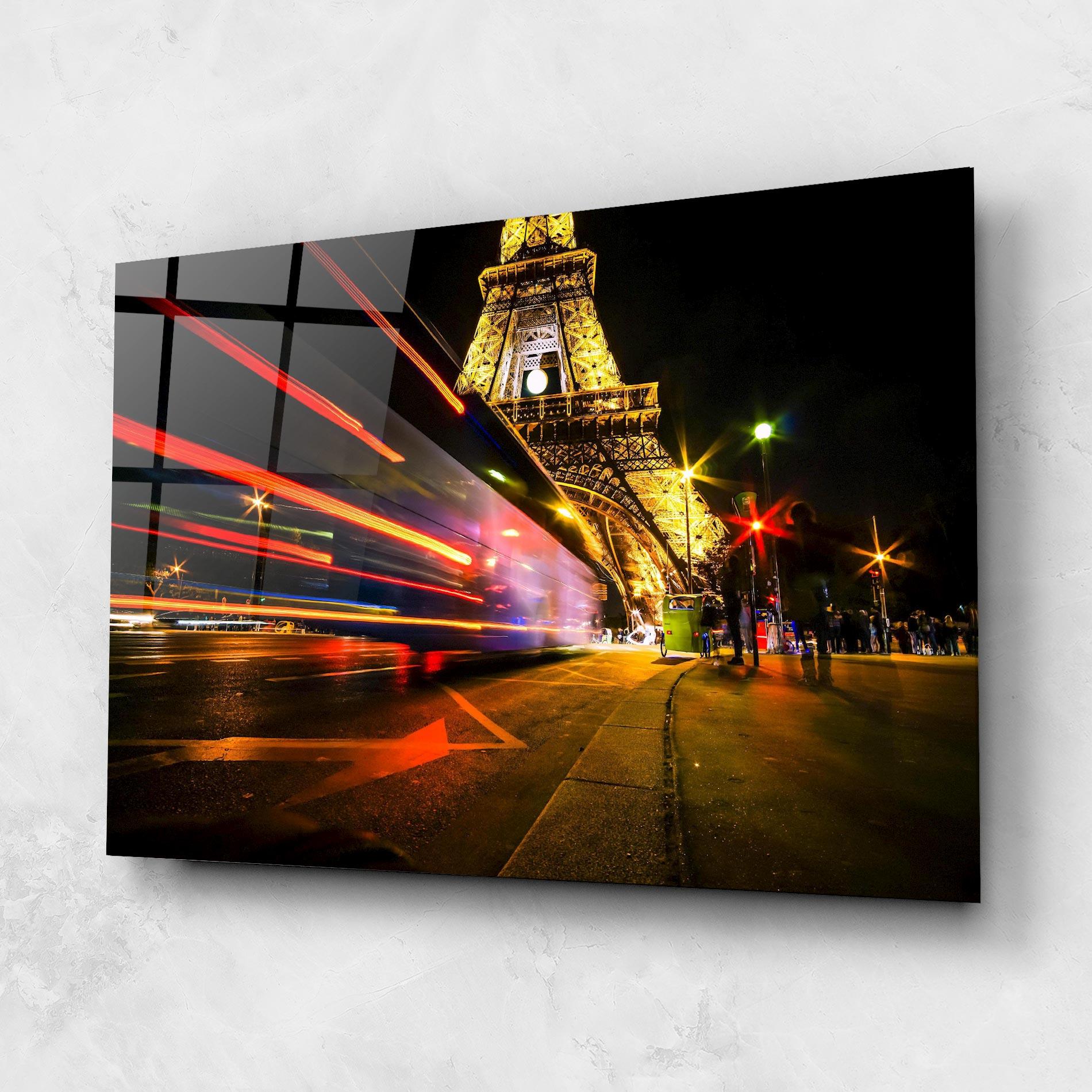 Glasbild Paris Moving Light mockup 1