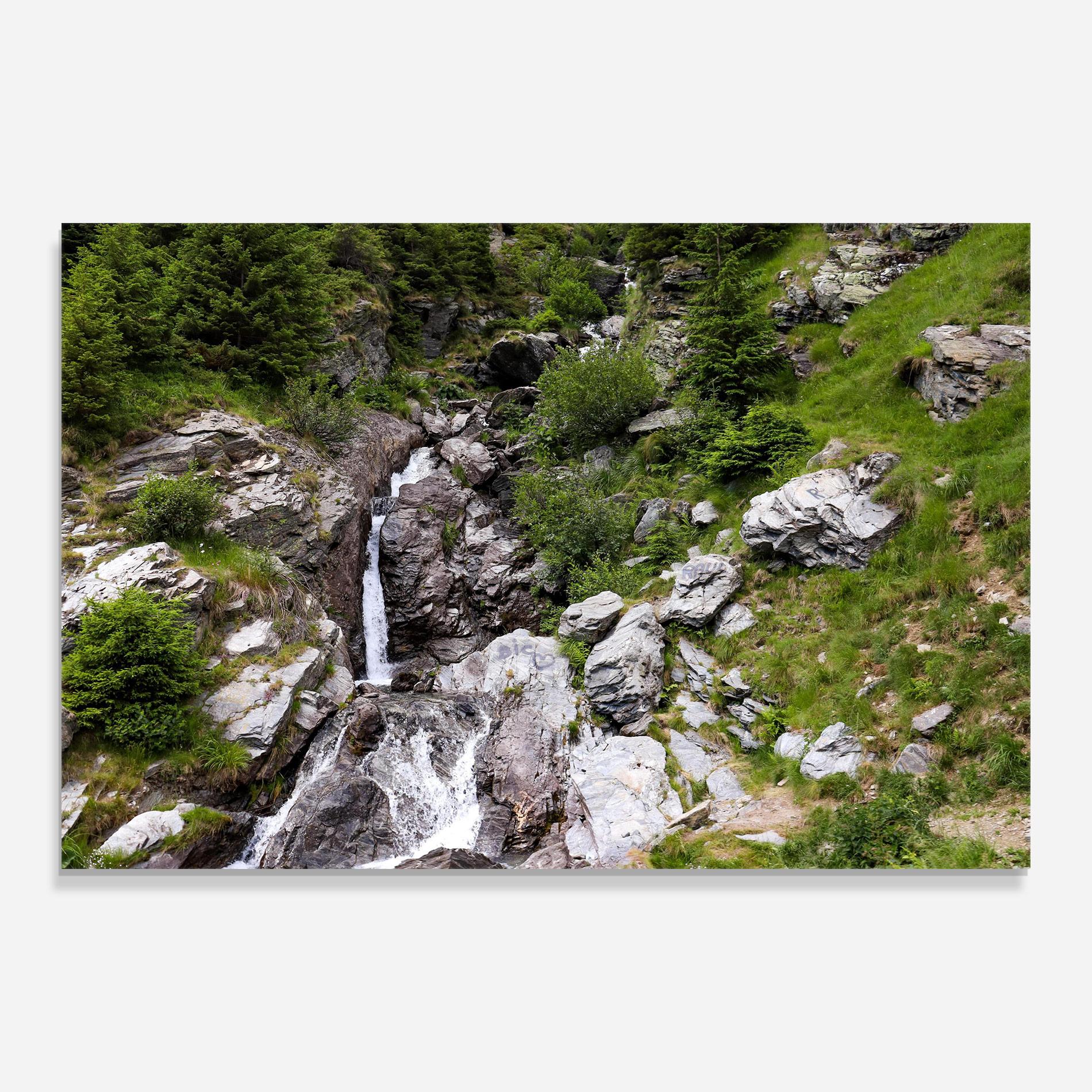 Glasbild Small Waterfall mockup 0