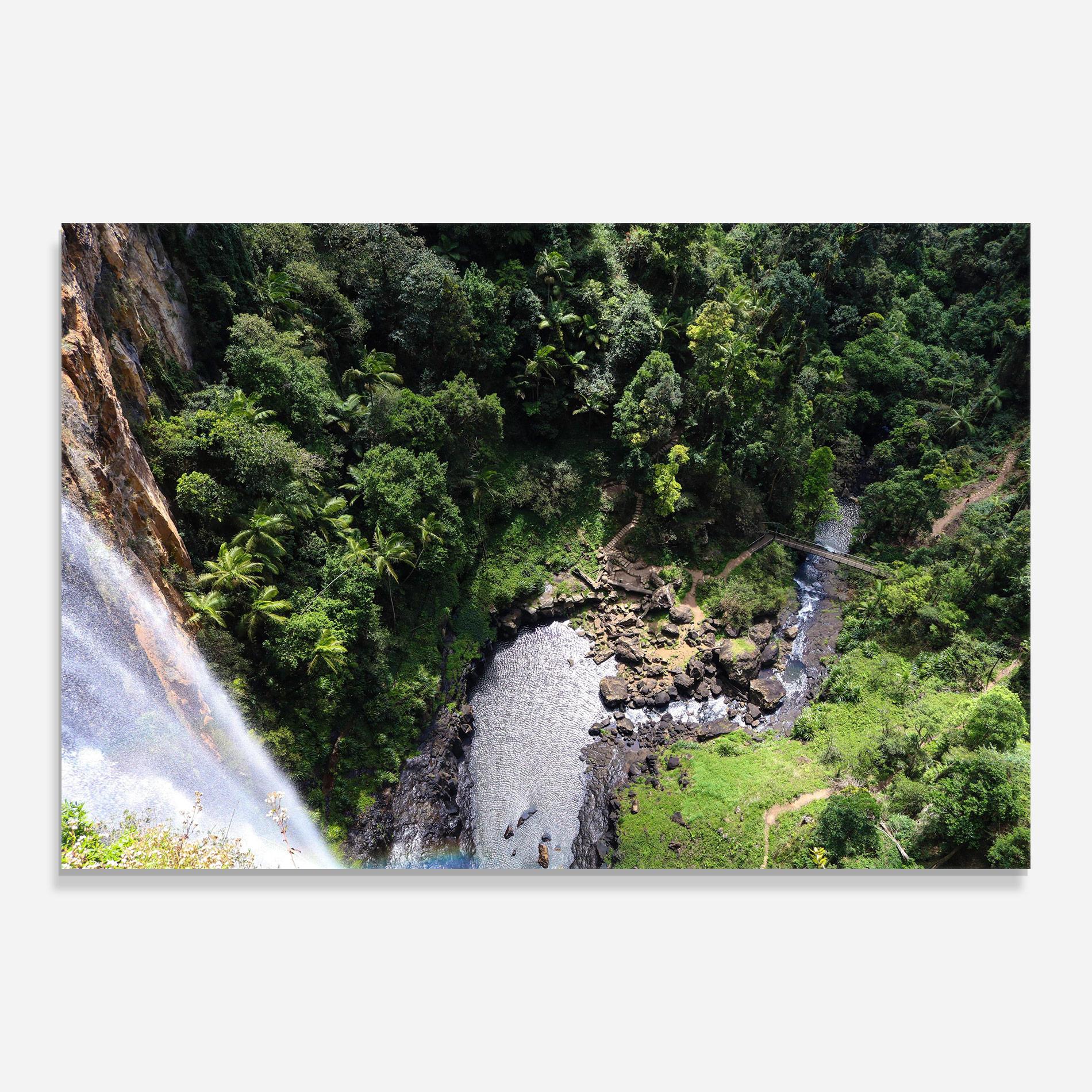 Glasbild Top Waterfall View mockup 0