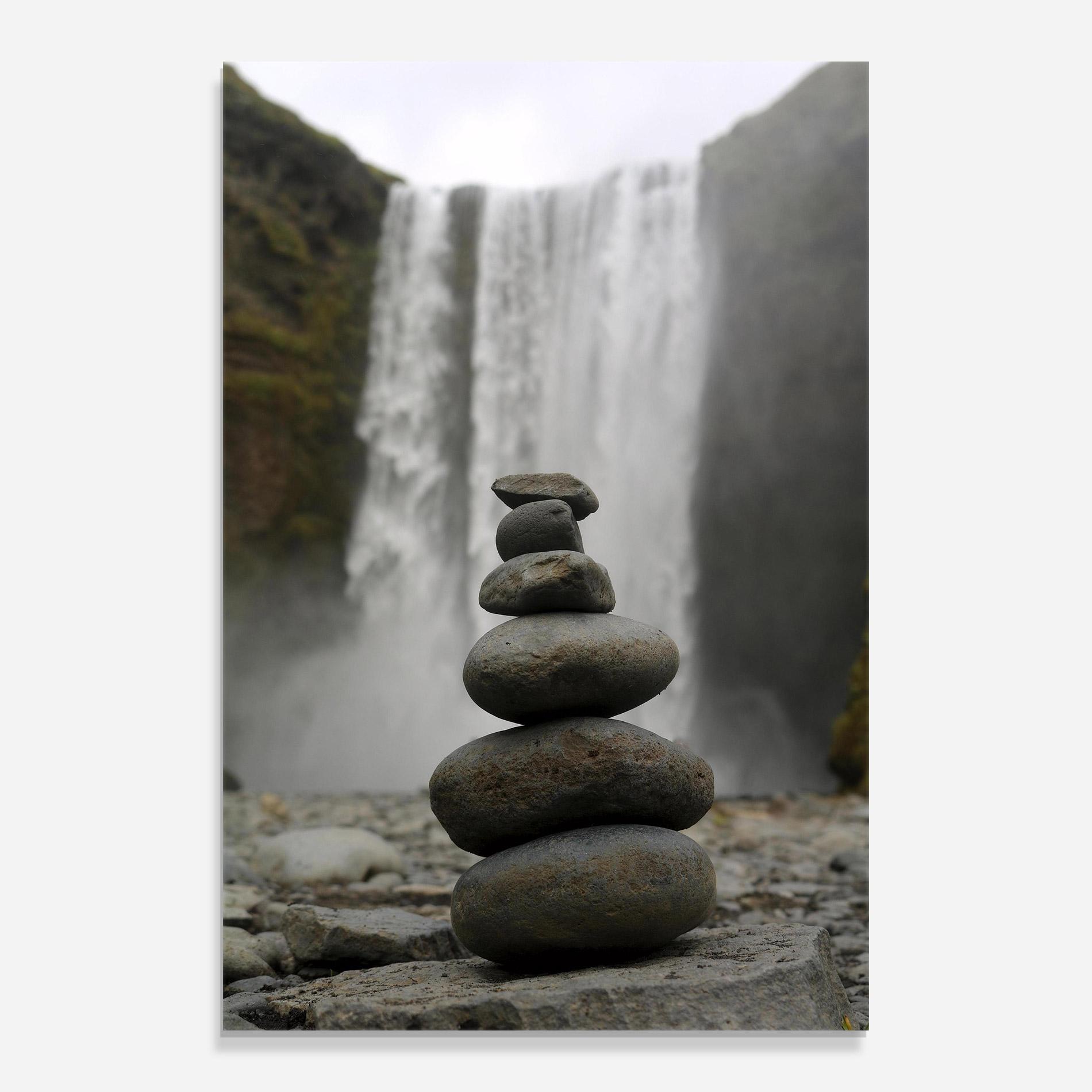 Glasbild Balanced Rocks Waterfall mockup 0