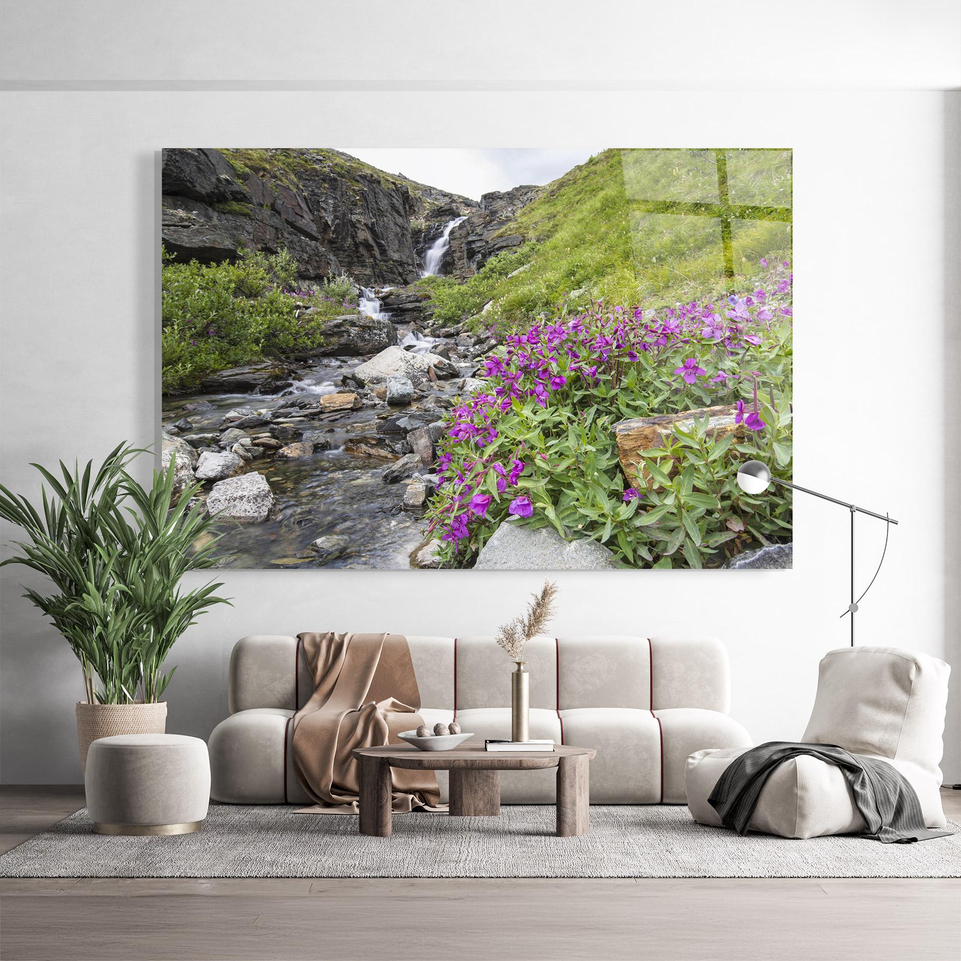 Glasbild Purple Flowers Waterfall mockup 9