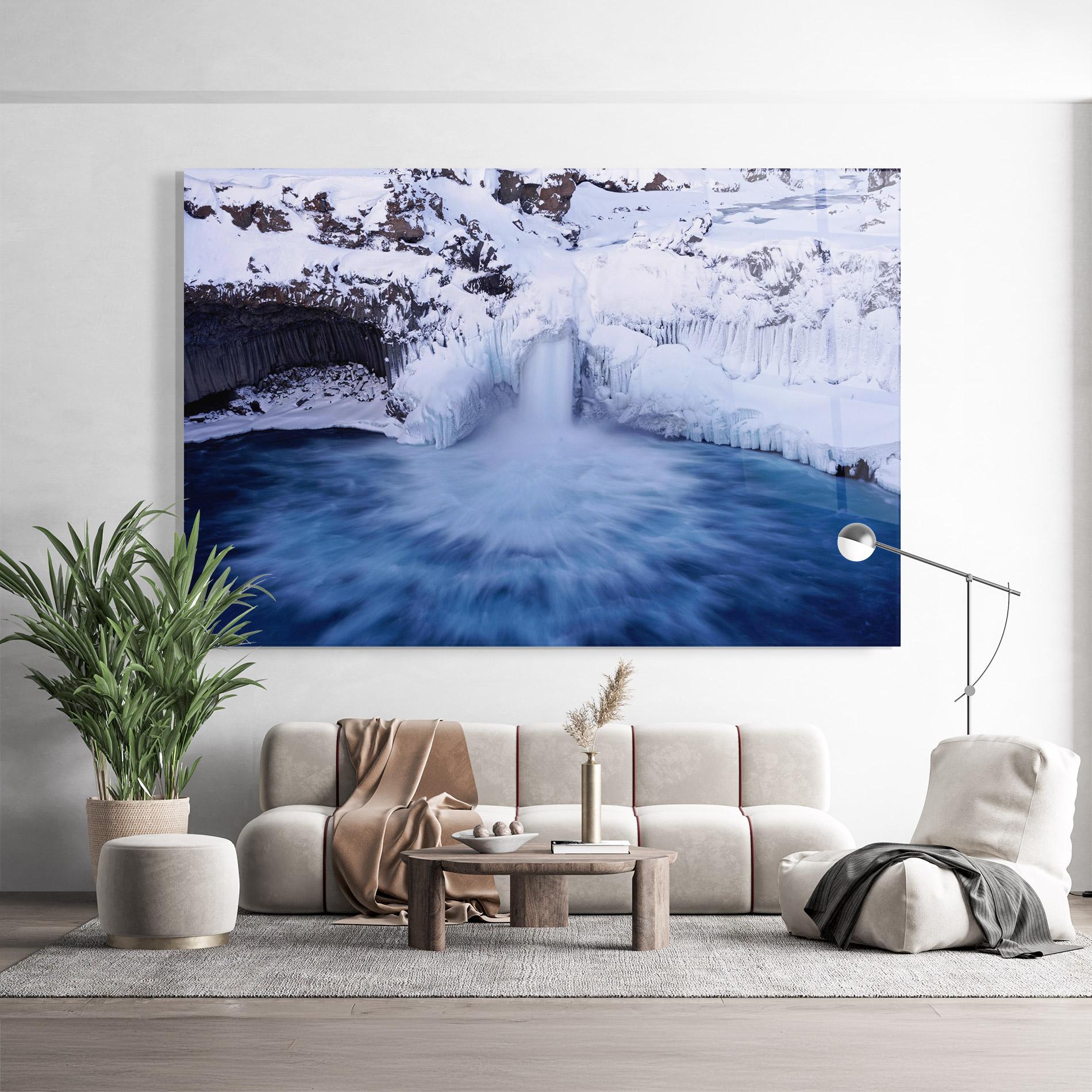 Glasbild Snow Waterfall mockup 9