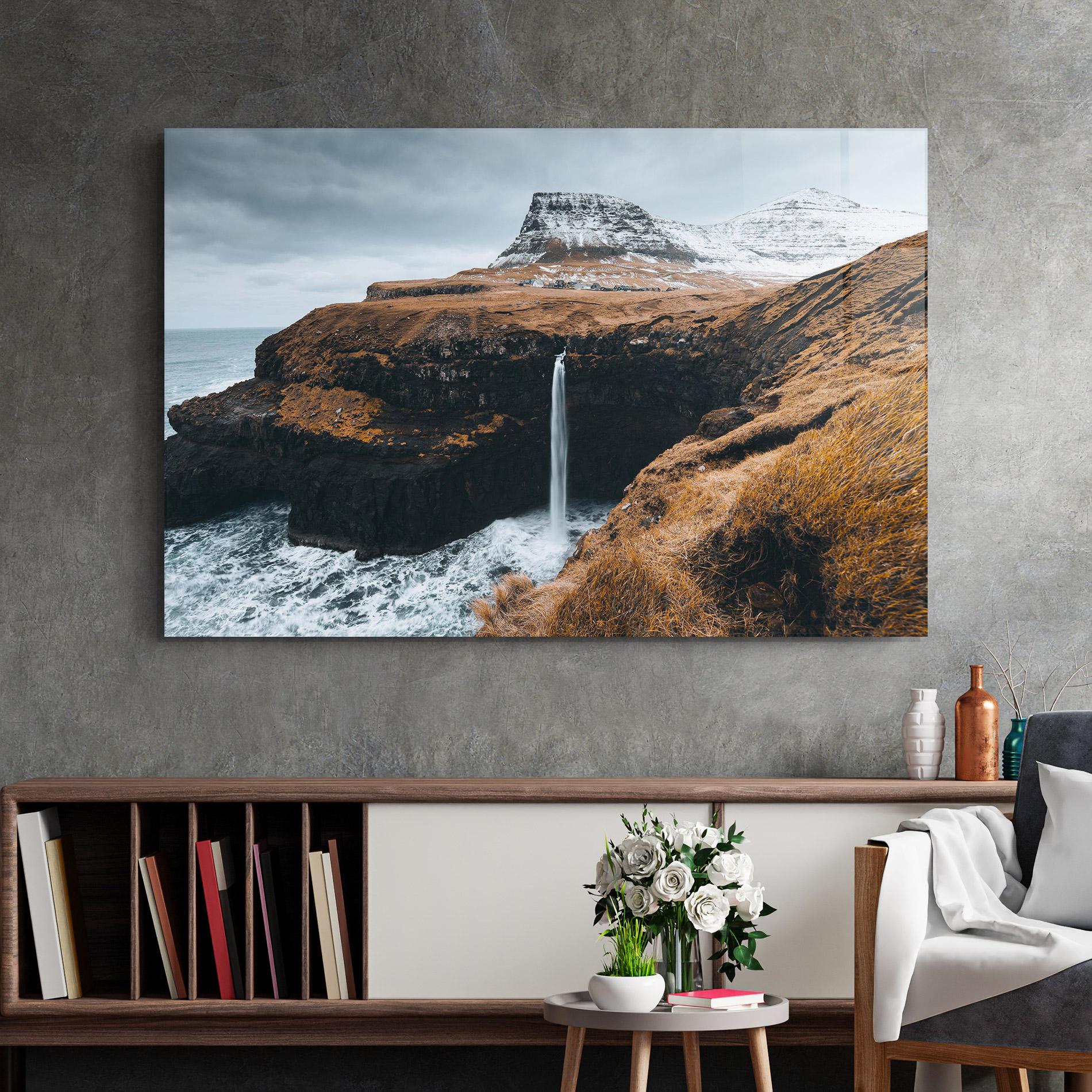 Glasbild Black Houses Waterfall mockup 2
