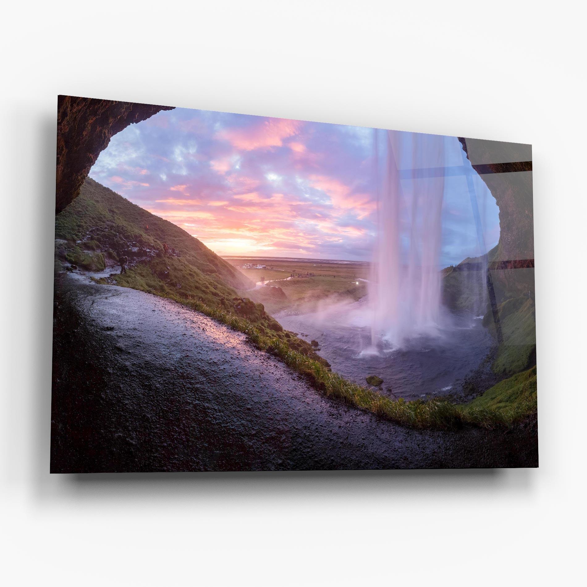 Glasbild Waterfall From Cave View mockup 6