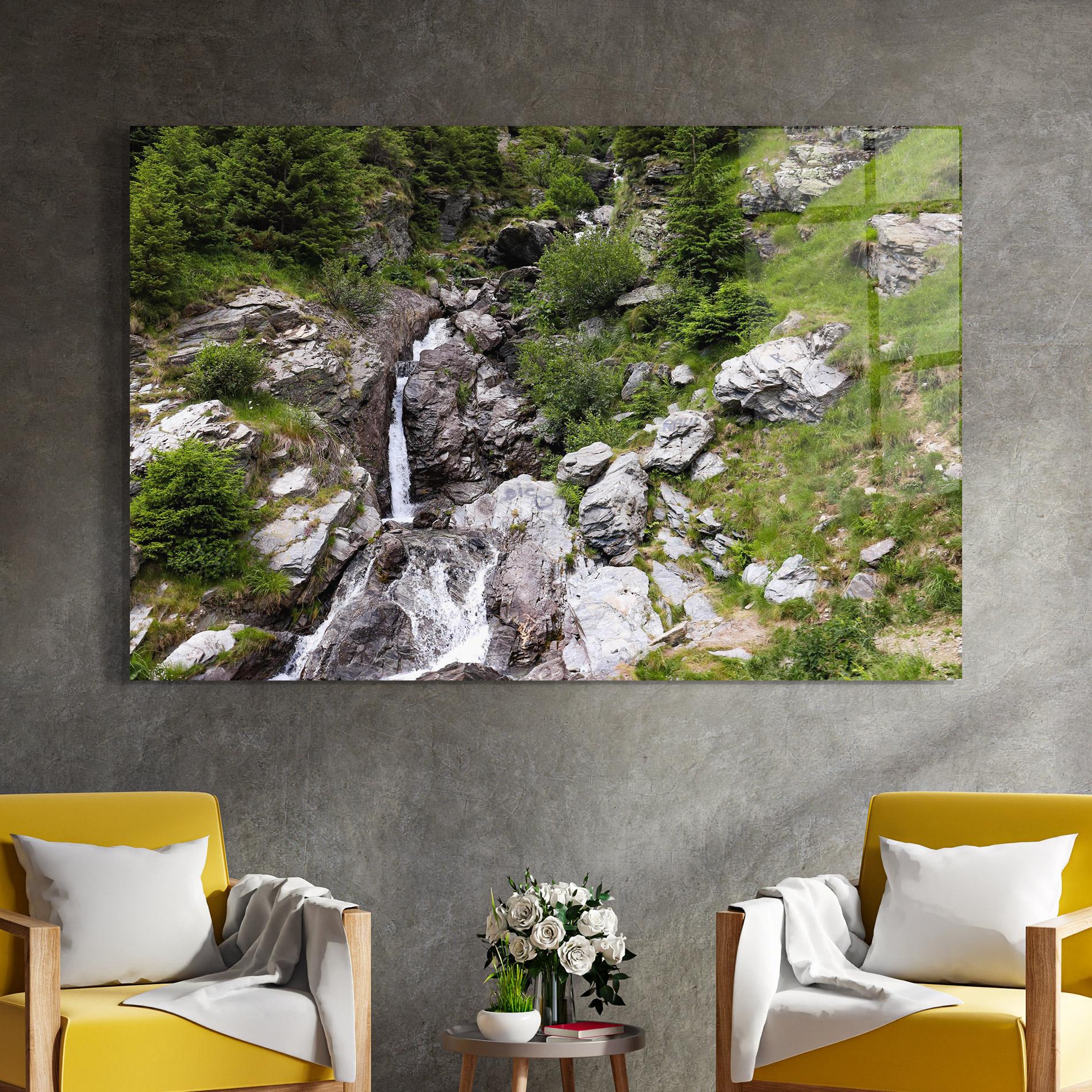 Glasbild Small Waterfall mockup 4