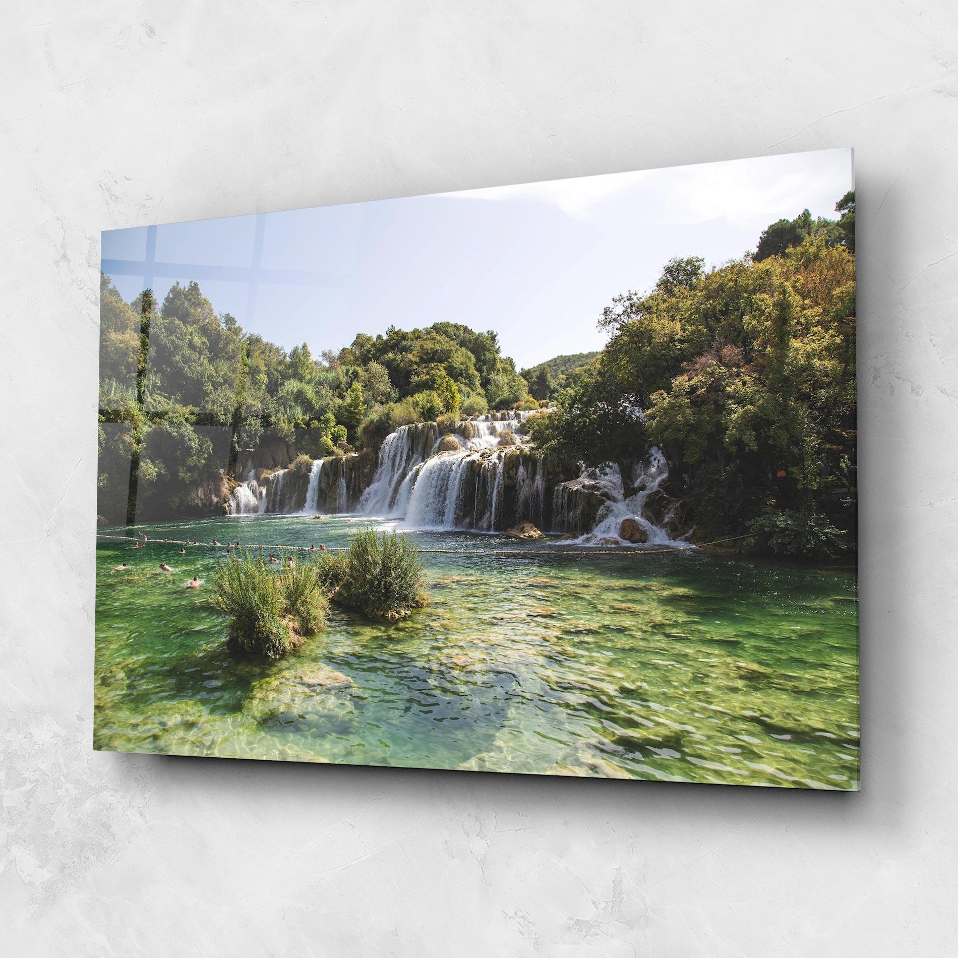 Glasbild Green Waterfall mockup 1