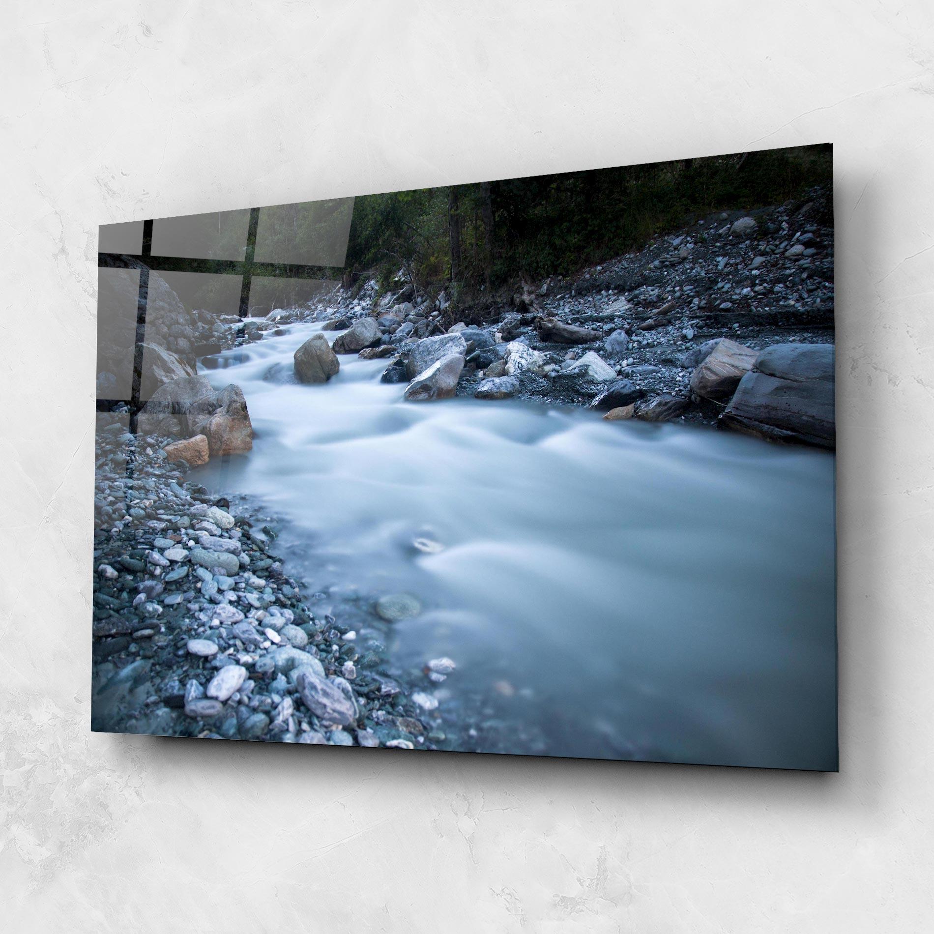 Glasbild Grey Water Falling mockup 1